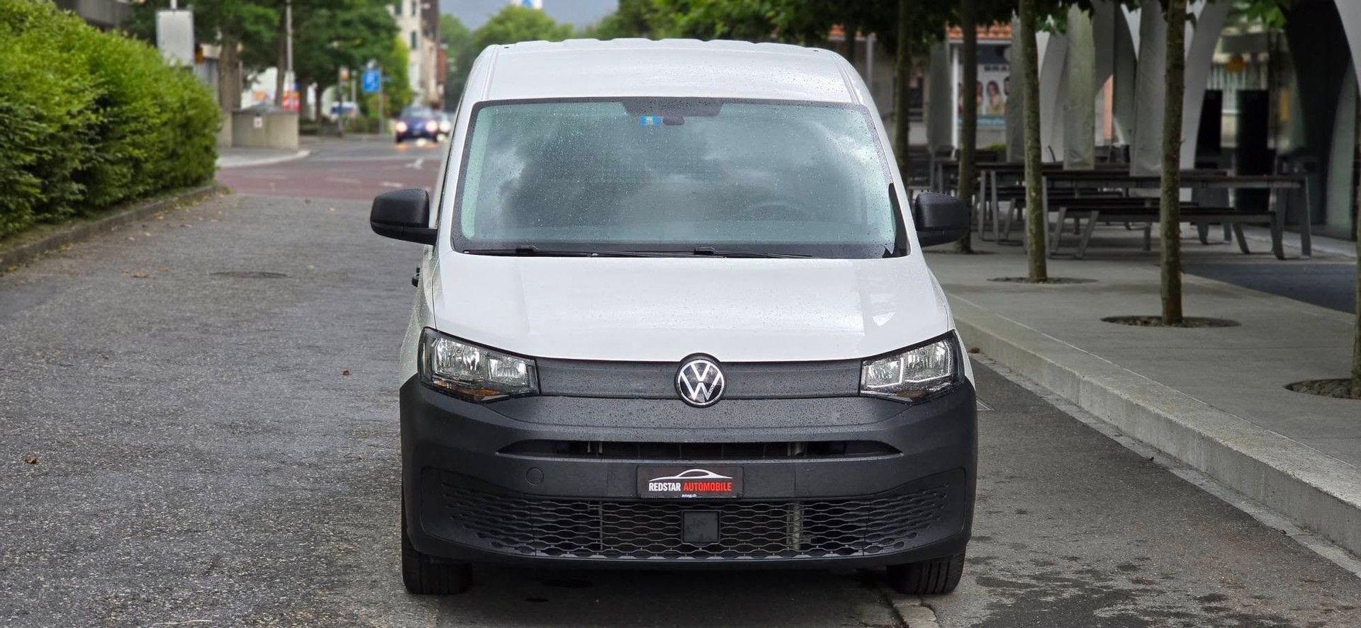 VW Caddy Cargo 2.0TDI 4Motion-image-1
