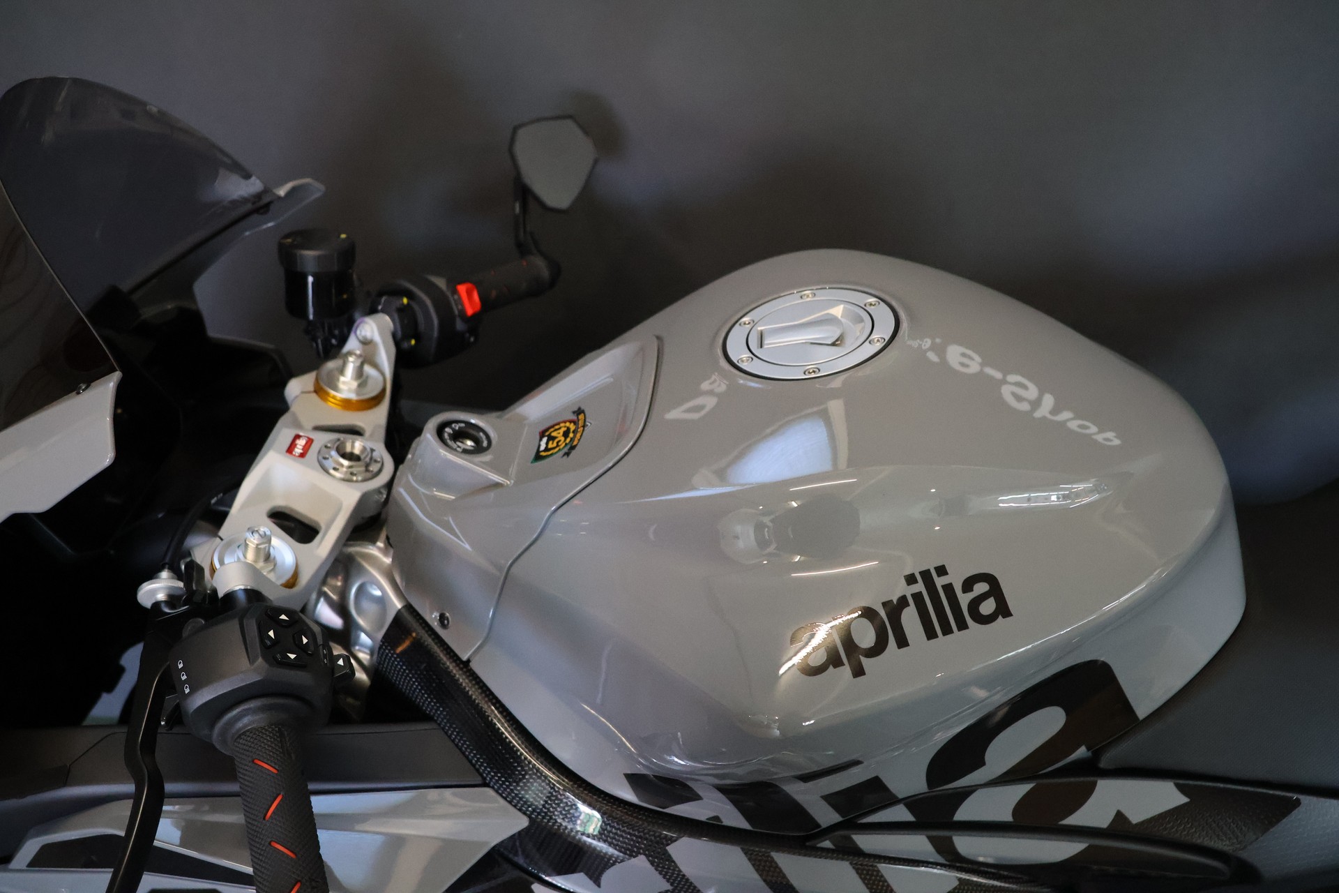 APRILIA RS 660 E5+ nardo grau extended (105ps)-image-11