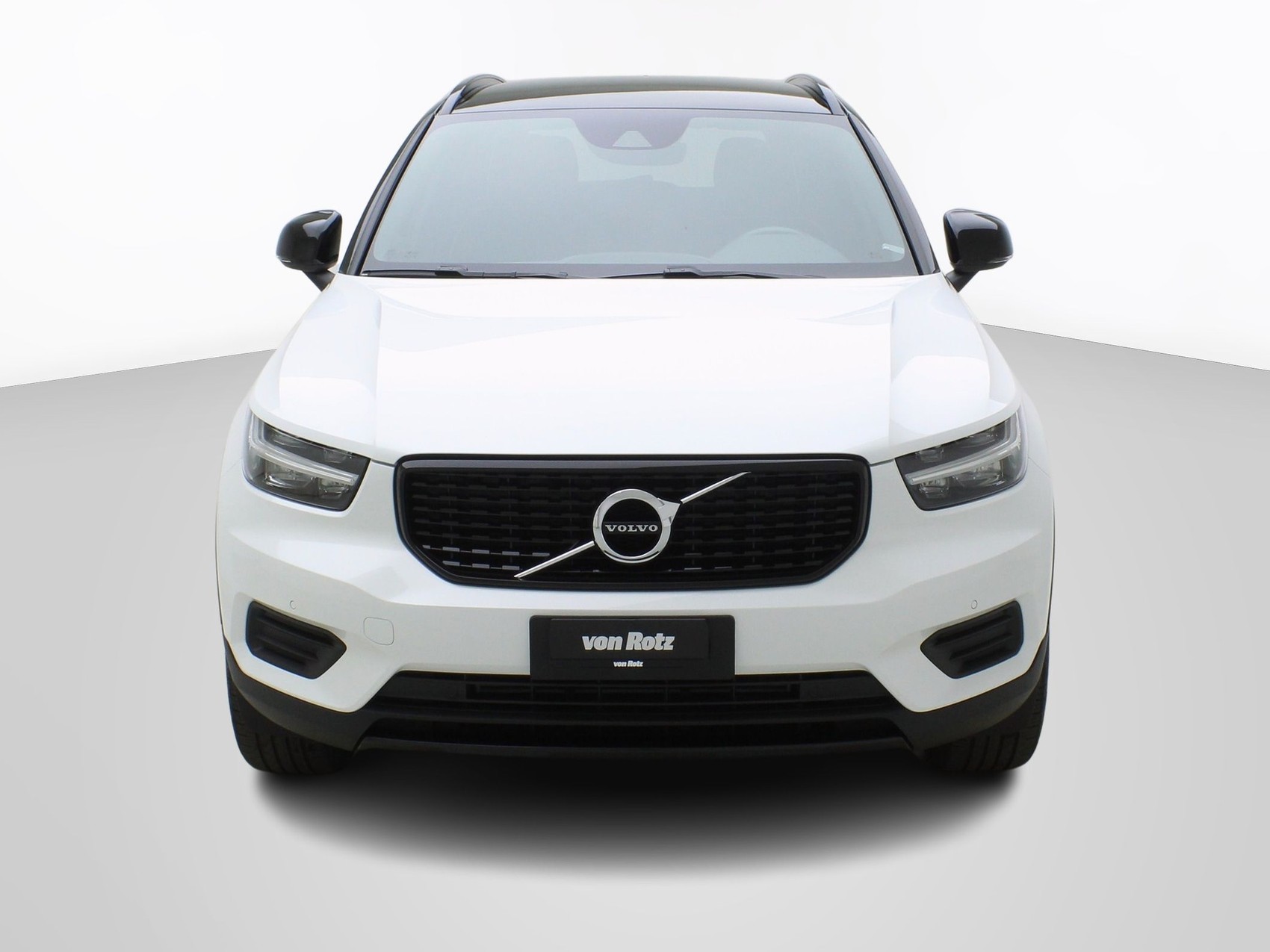VOLVO XC40 2.0 T4 R-Design AWD-image-5