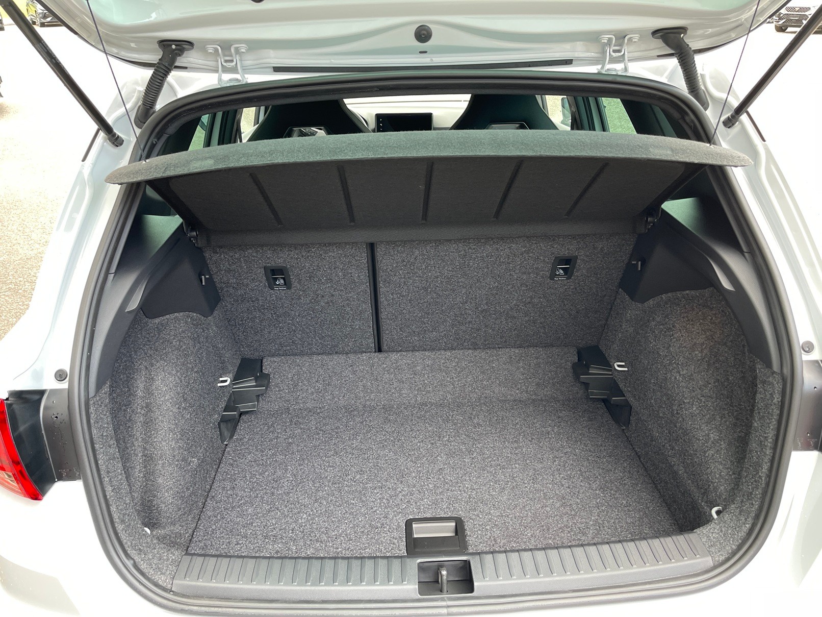 SEAT Arona 1.0 TSI Eco Move FR DSG-image-4