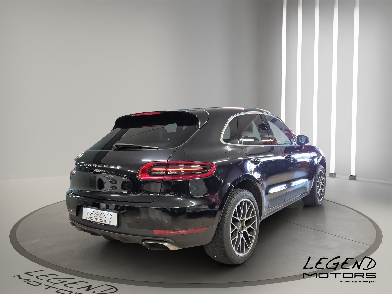PORSCHE Macan PDK-image-5