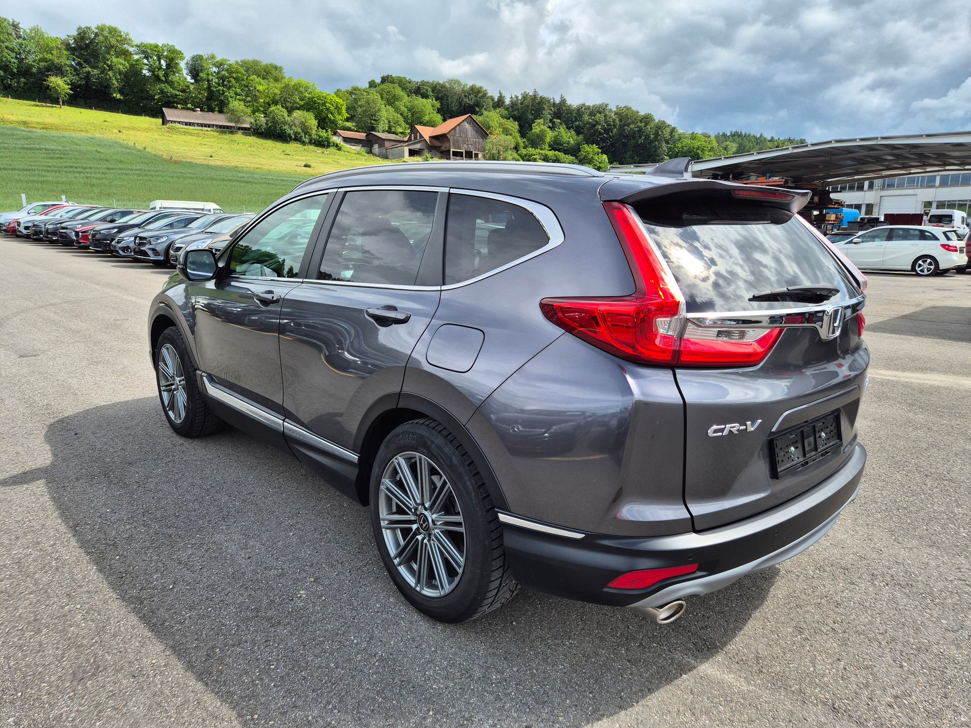 HONDA CR-V 1.5 i-VTEC Elegance 4WD Automatic-image-12