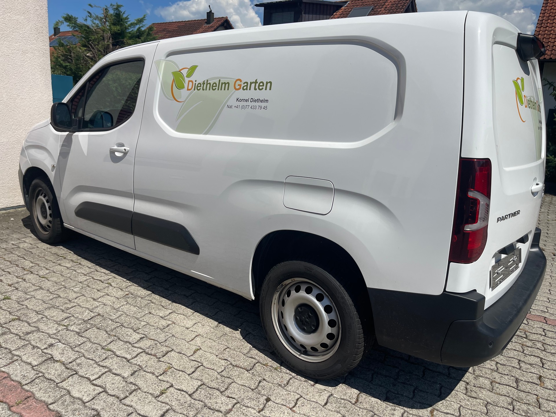 PEUGEOT Partner 1.5 Blue HDi s/s Asphalt Long EAT8 1000kg-image-4
