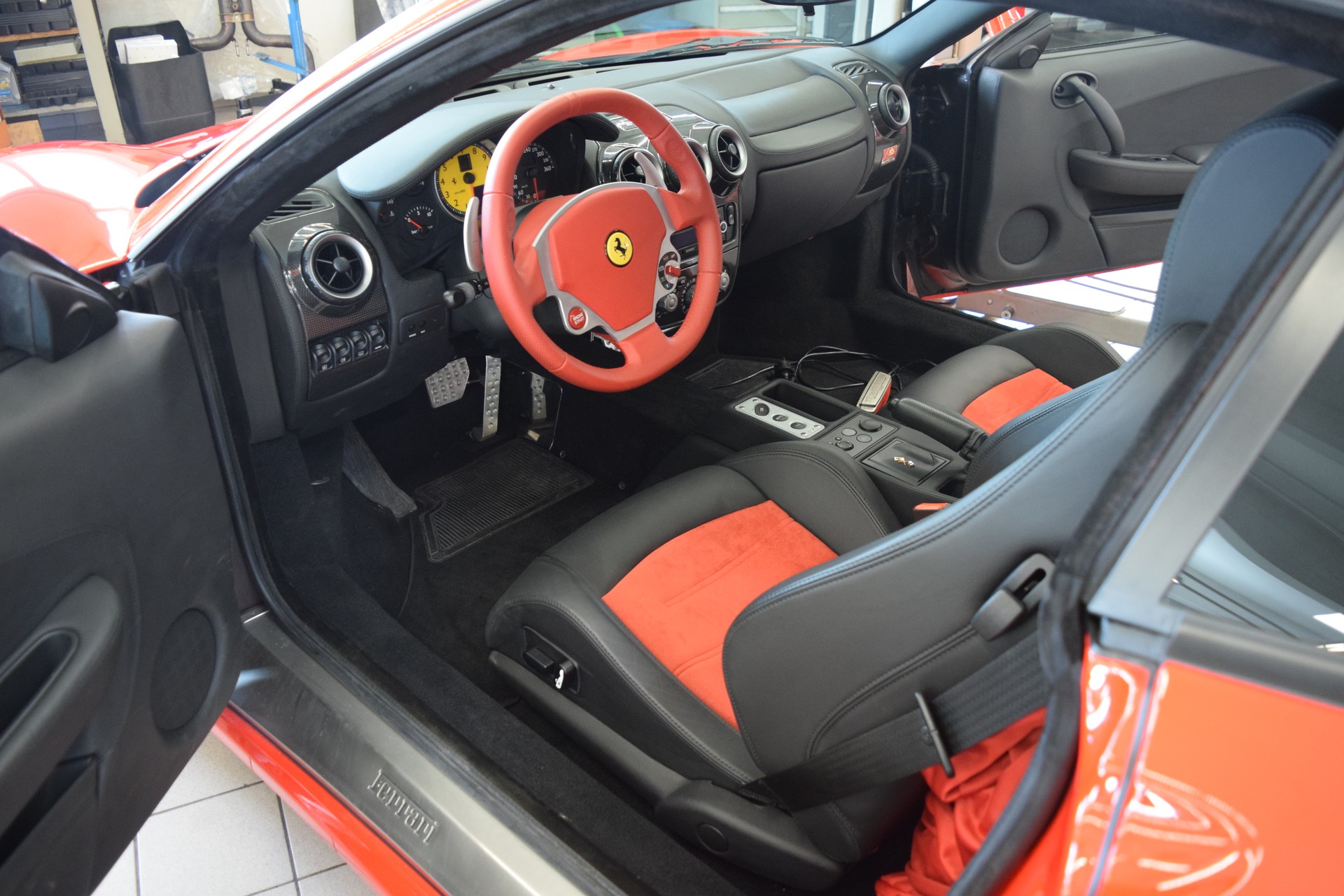 FERRARI F430-image-12