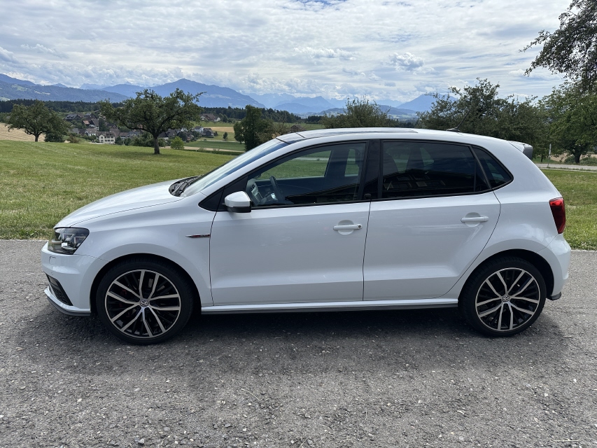 VW Polo 1.8 TSI GTI DSG-image-1