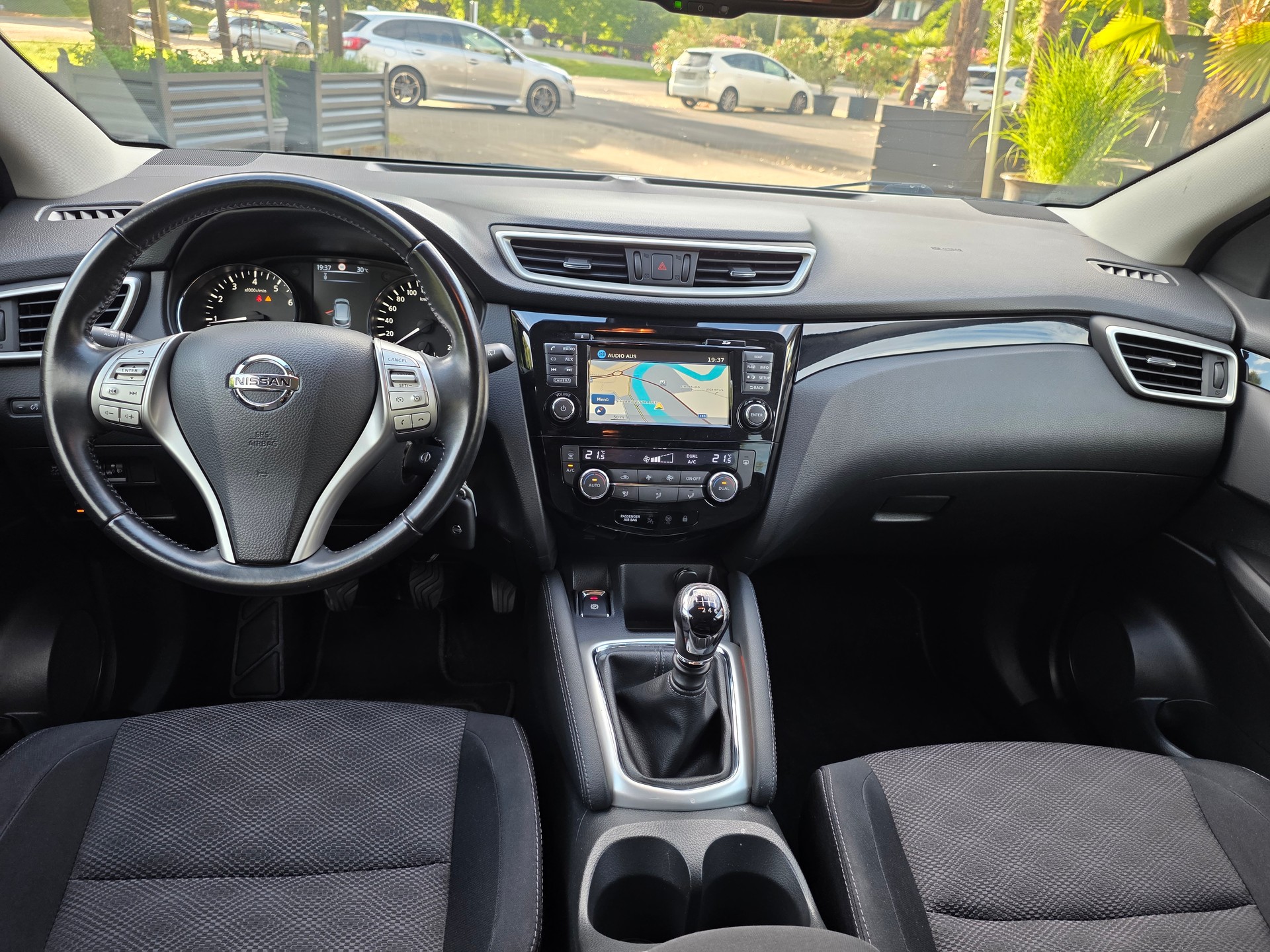 NISSAN Qashqai 1.2 DIG-T acenta ☆☆☆ Inklusive frischer MFK ☆☆☆ Rückfahrkamera ☆☆☆-image-7