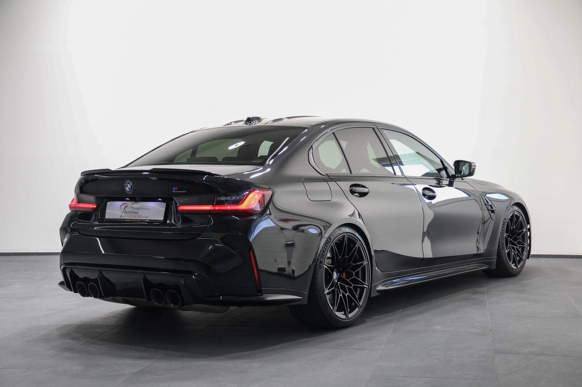 BMW M3 Competition M xDrive *M Drivers Package*KW Tieferlegung*-image-7