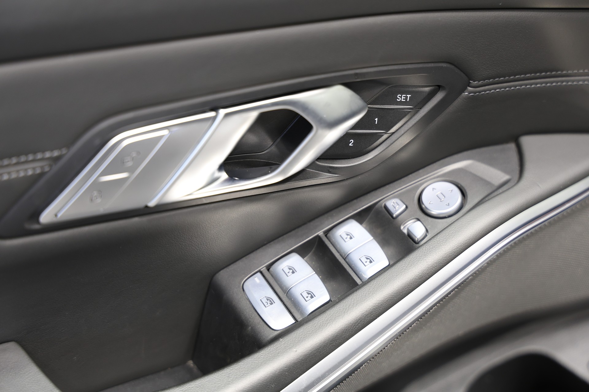 BMW M3 Competition M xDrive *M Drivers Package*KW Tieferlegung*-image-18