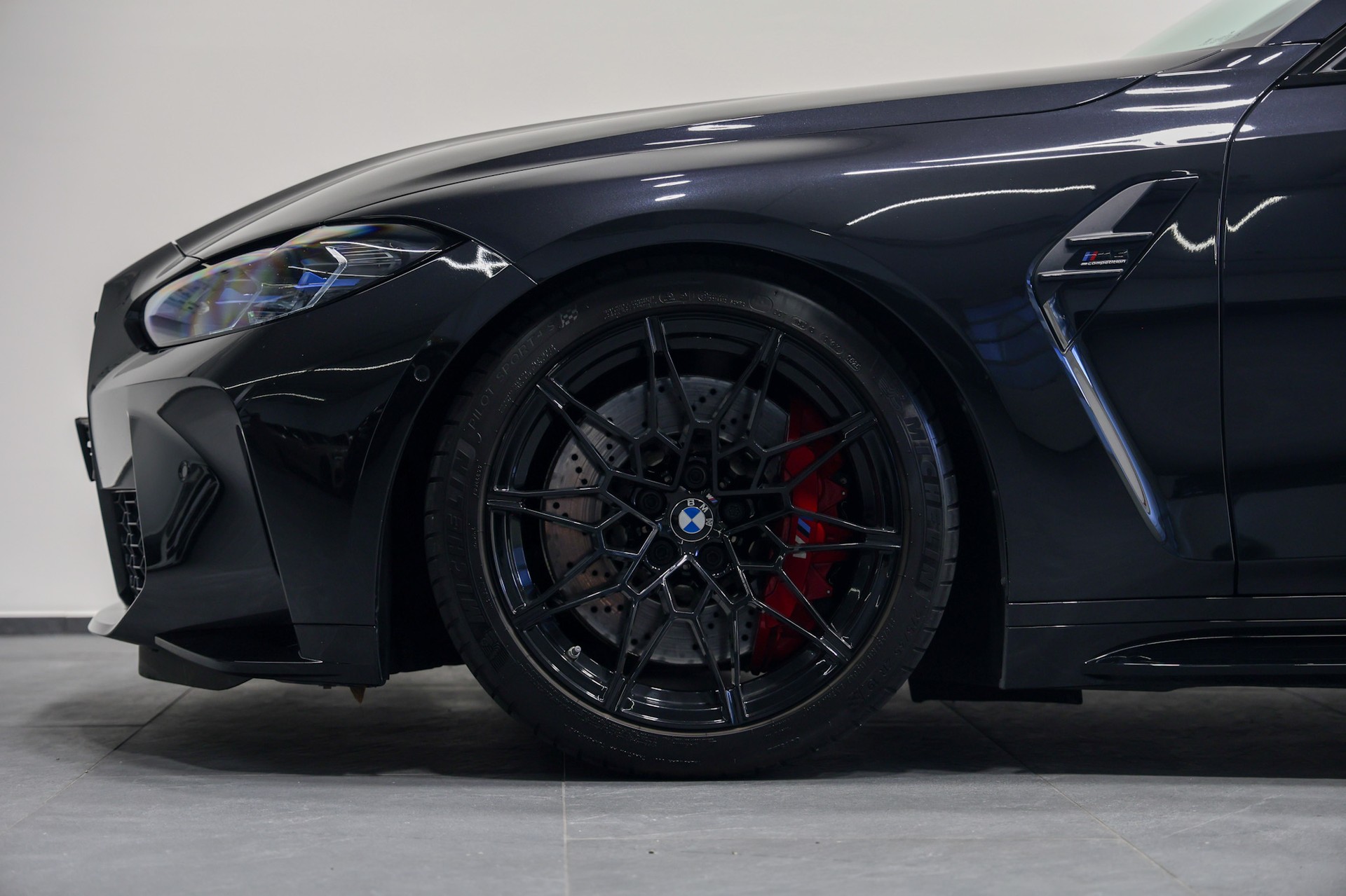 BMW M3 Competition M xDrive *M Drivers Package*KW Tieferlegung*-image-10