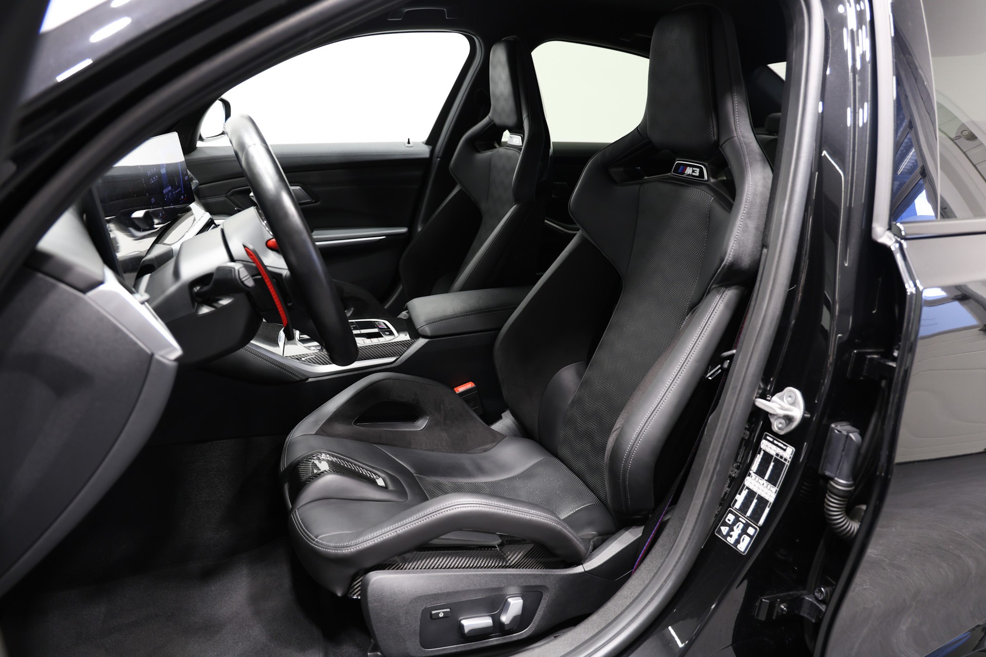BMW M3 Competition M xDrive *M Drivers Package*KW Tieferlegung*-image-13