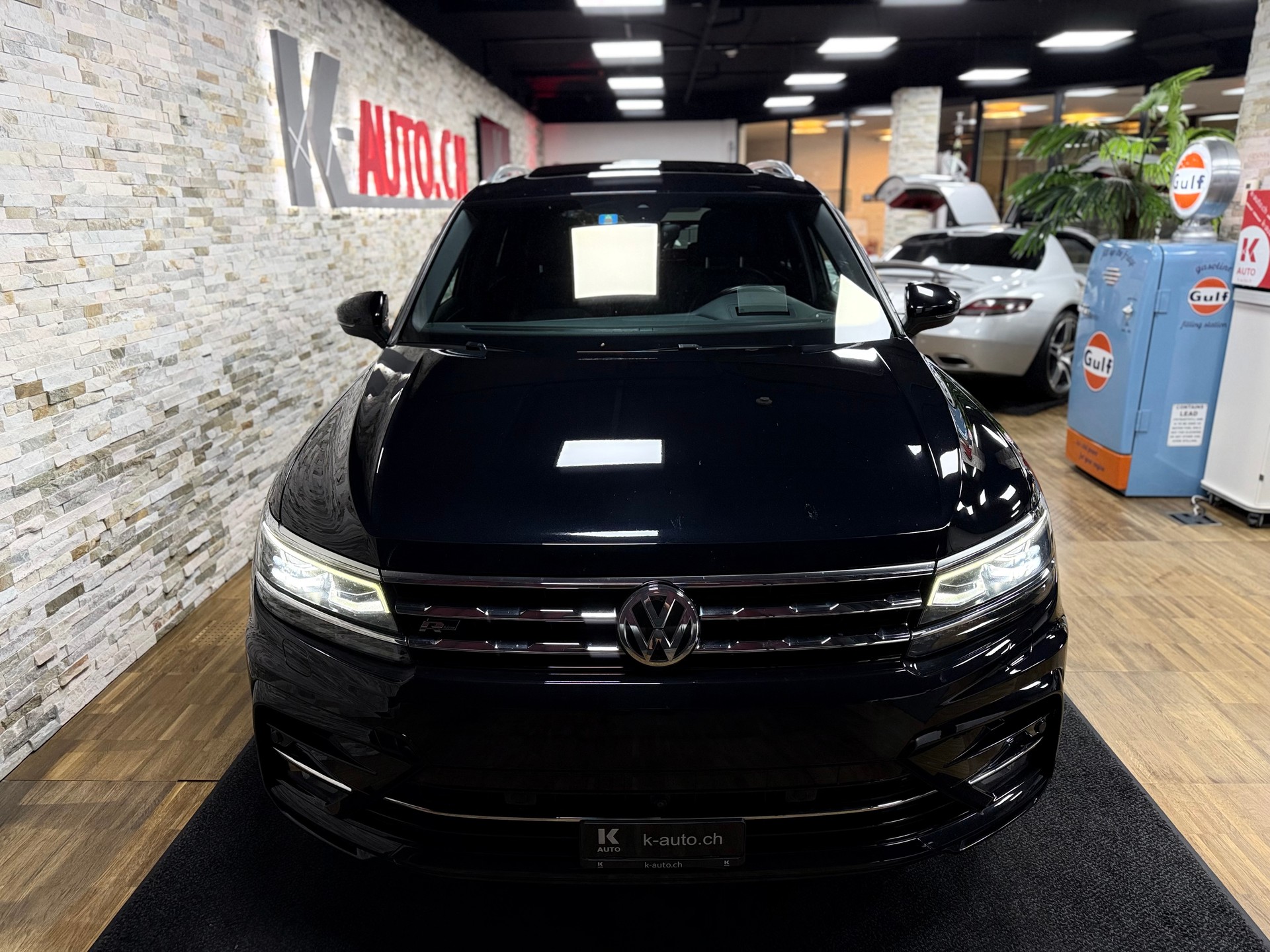 VW Tiguan Allspace 2.0TSI R-Line 4Motion DSG-image-4