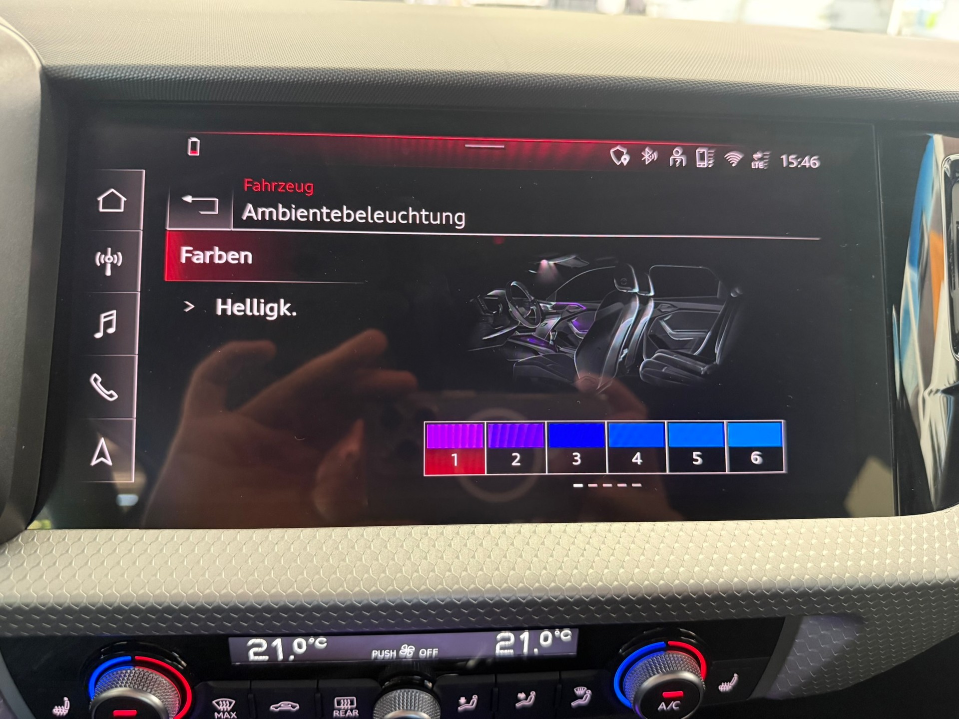 AUDI A1 Sportback 40 TFSI S Line S-tronic, distriktgrün met.-image-23