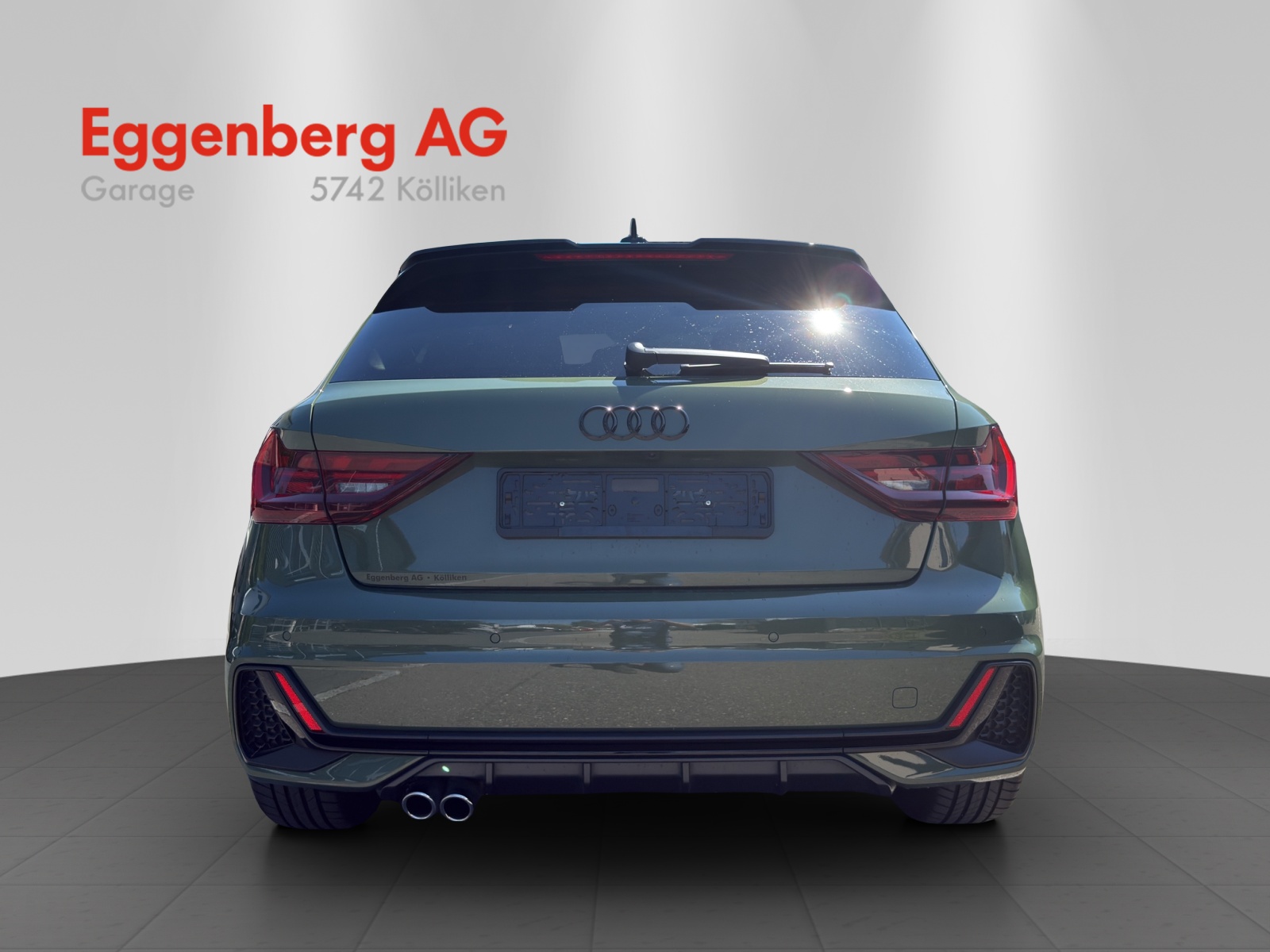 AUDI A1 Sportback 40 TFSI S Line S-tronic, distriktgrün met.-image-3