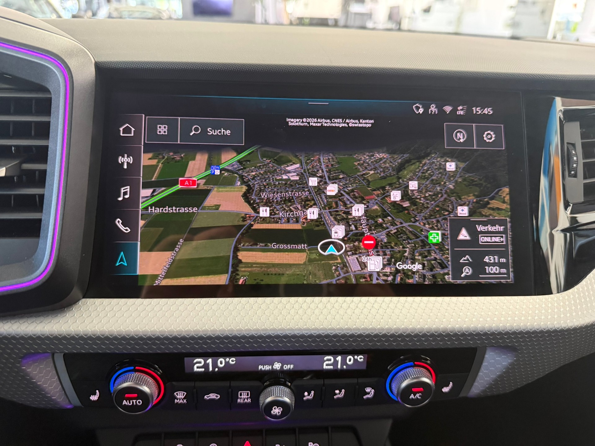 AUDI A1 Sportback 40 TFSI S Line S-tronic, distriktgrün met.-image-16