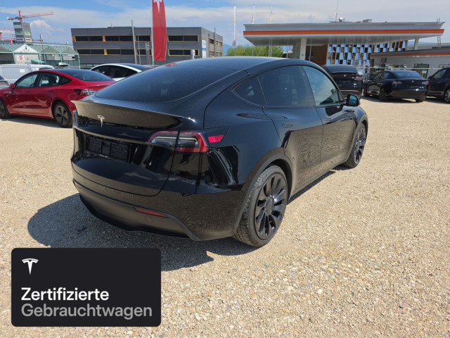 TESLA Model Y Performance-image-6