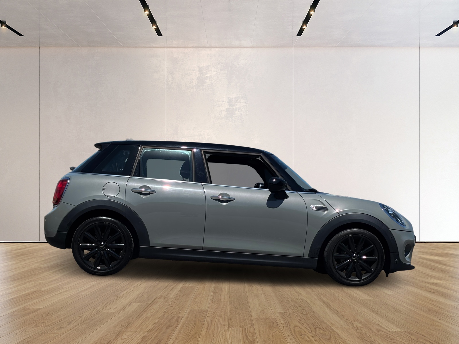 MINI Cooper Steptronic DKG 5- Doors-showroom-element-2