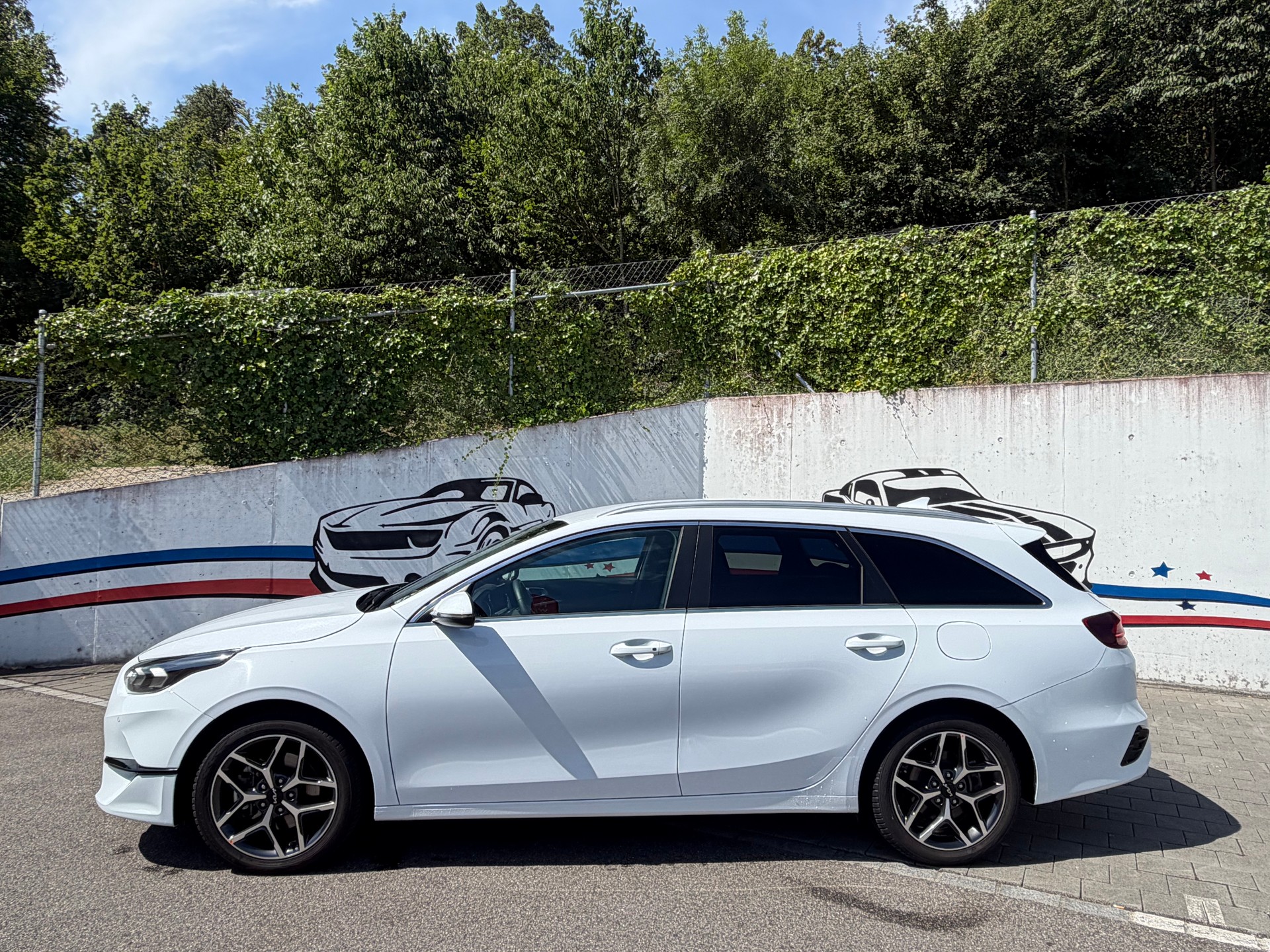 KIA Ceed Sportswagon 1.5 T-GDi MHEV Ultimate Power DCT-image-1