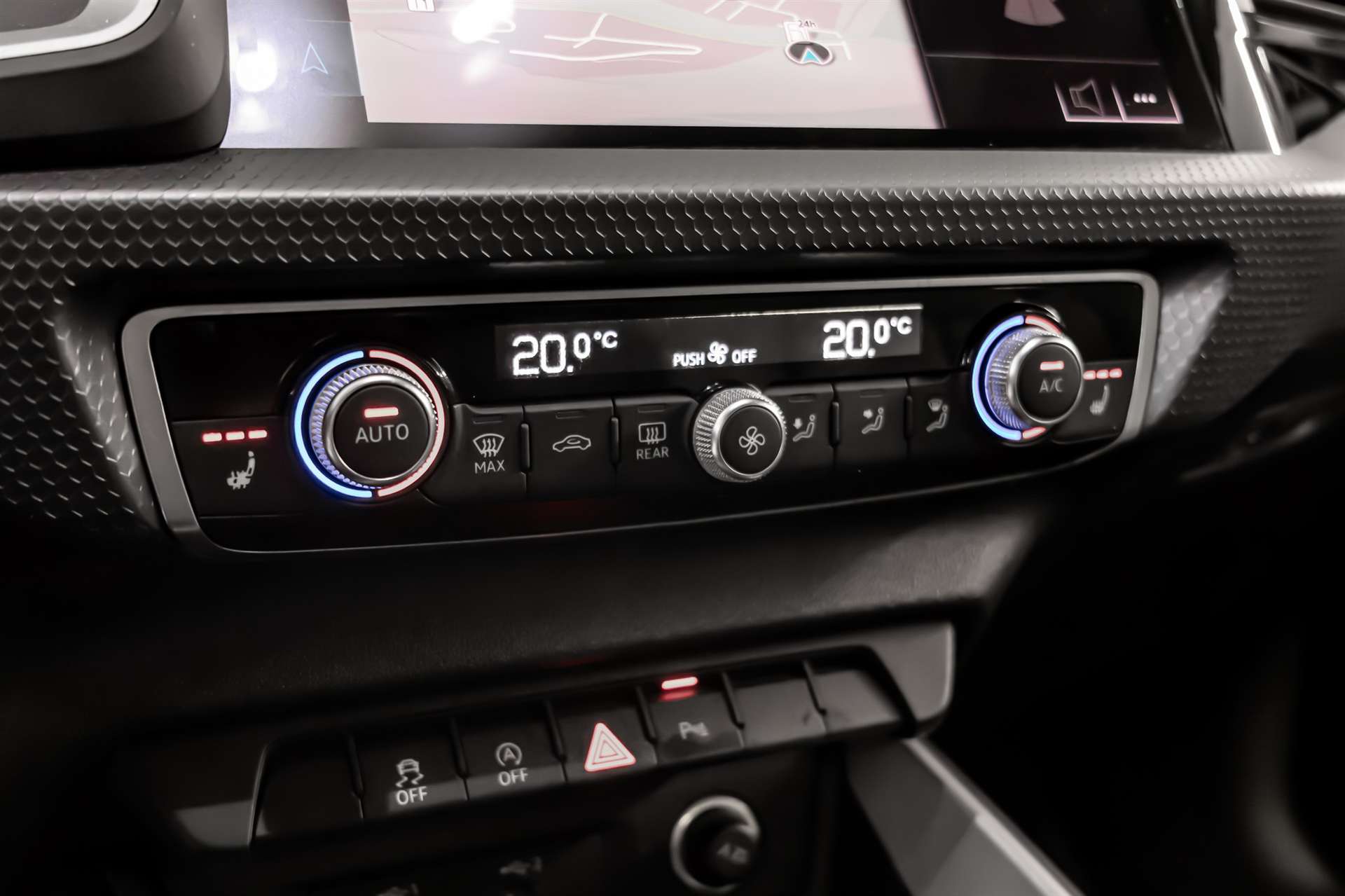 AUDI A1 Sportback 35 TFSI advanced S-tronic-image-17