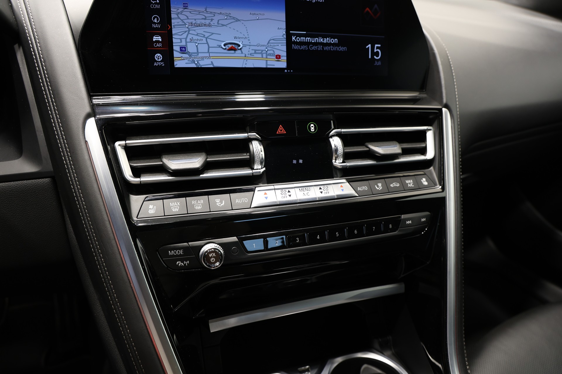 BMW 840d xDrive M Sport Steptronic *CH-Fahrzeug*-image-27