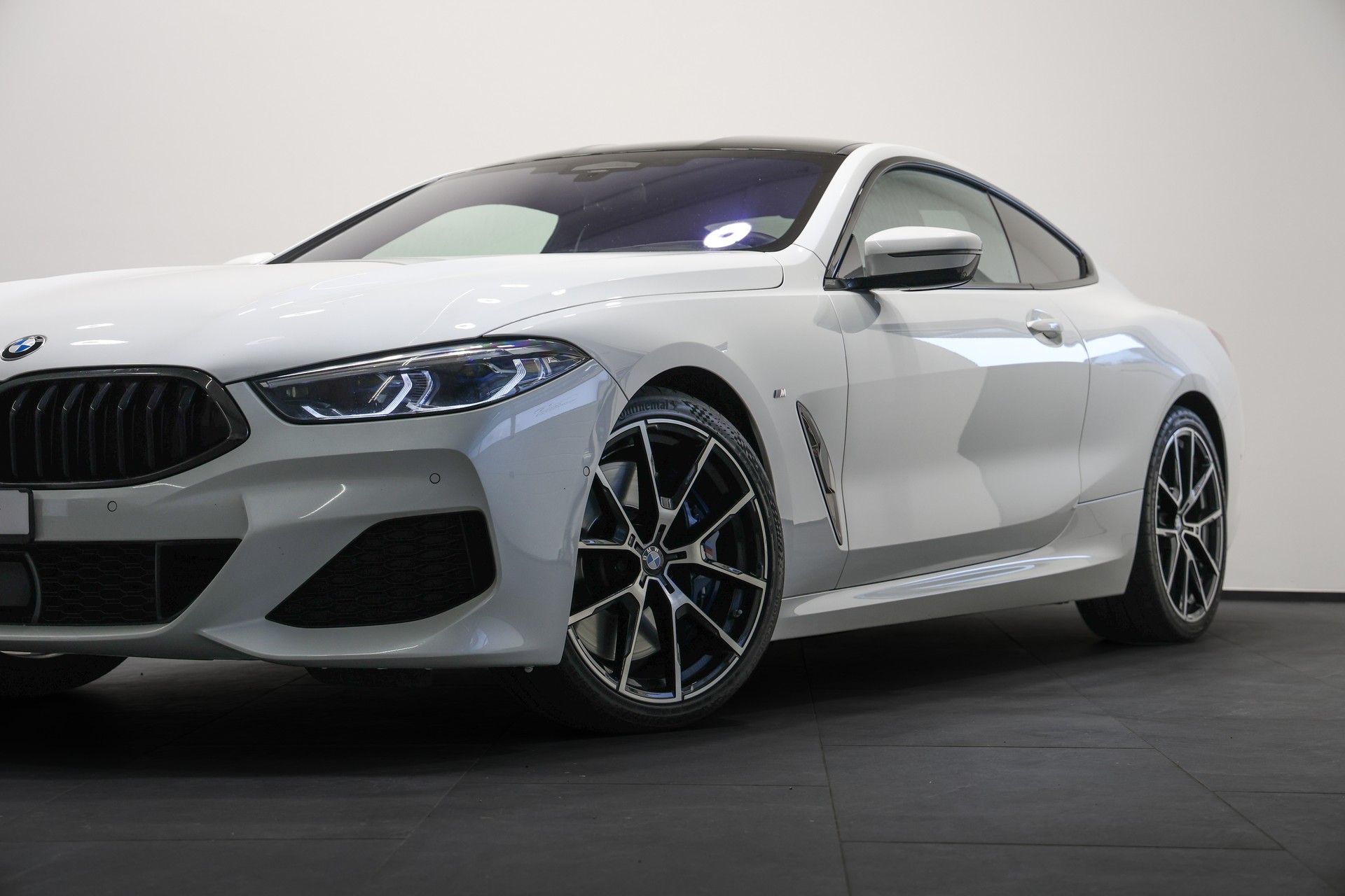 BMW 840d xDrive M Sport Steptronic *CH-Fahrzeug*-image-9