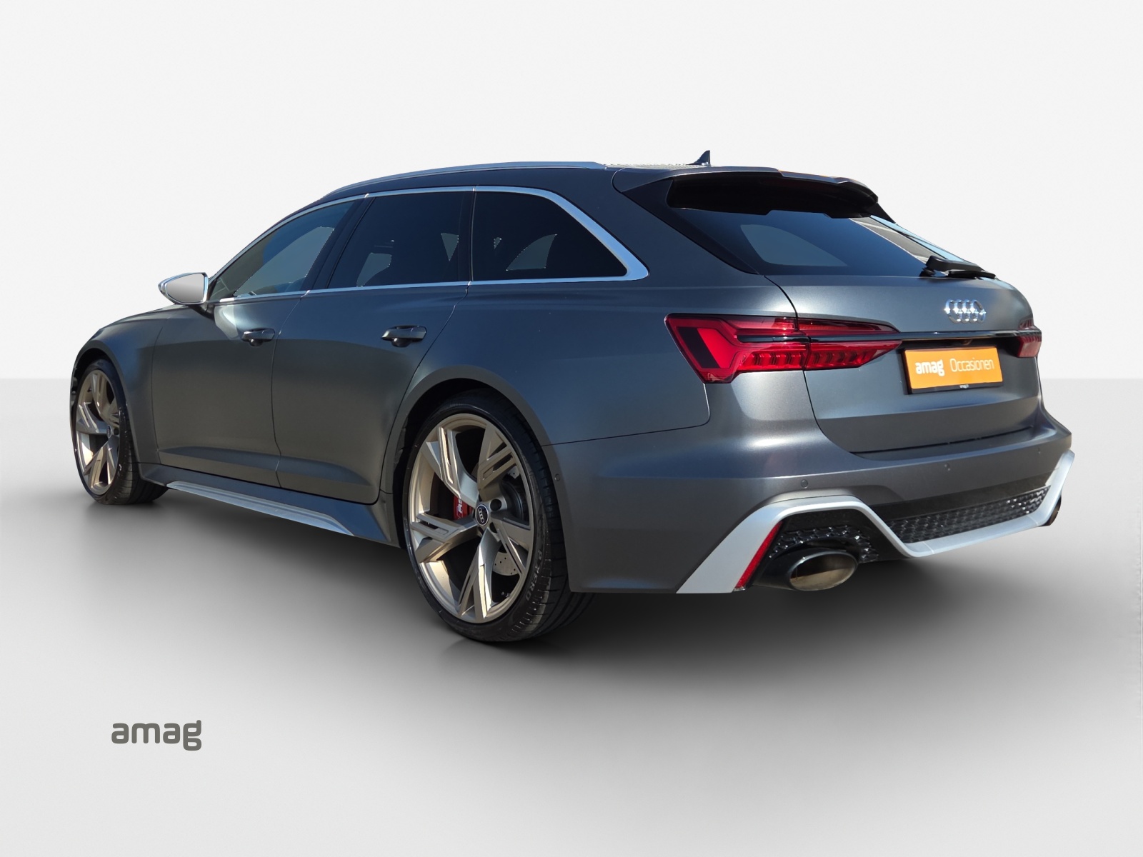 AUDI RS6 Avant 4.0 TFSI V8 quattro-image-2