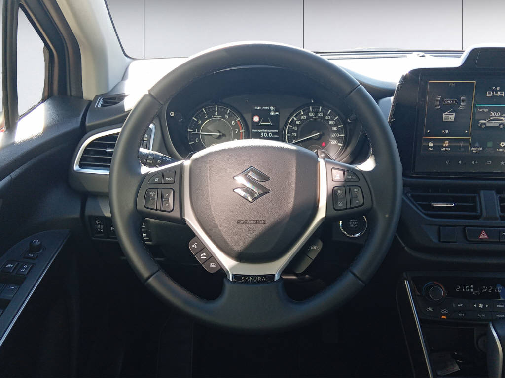 SUZUKI S-Cross 1.4 T Sakura Hybrid 4x4-image-11