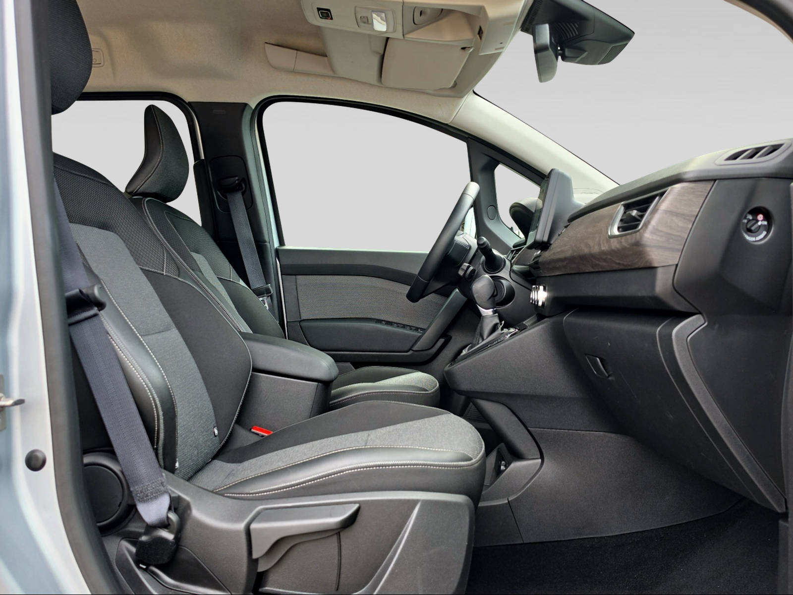 RENAULT Grand Kangoo Kombi 1.3 TCe 130 techno-image-3