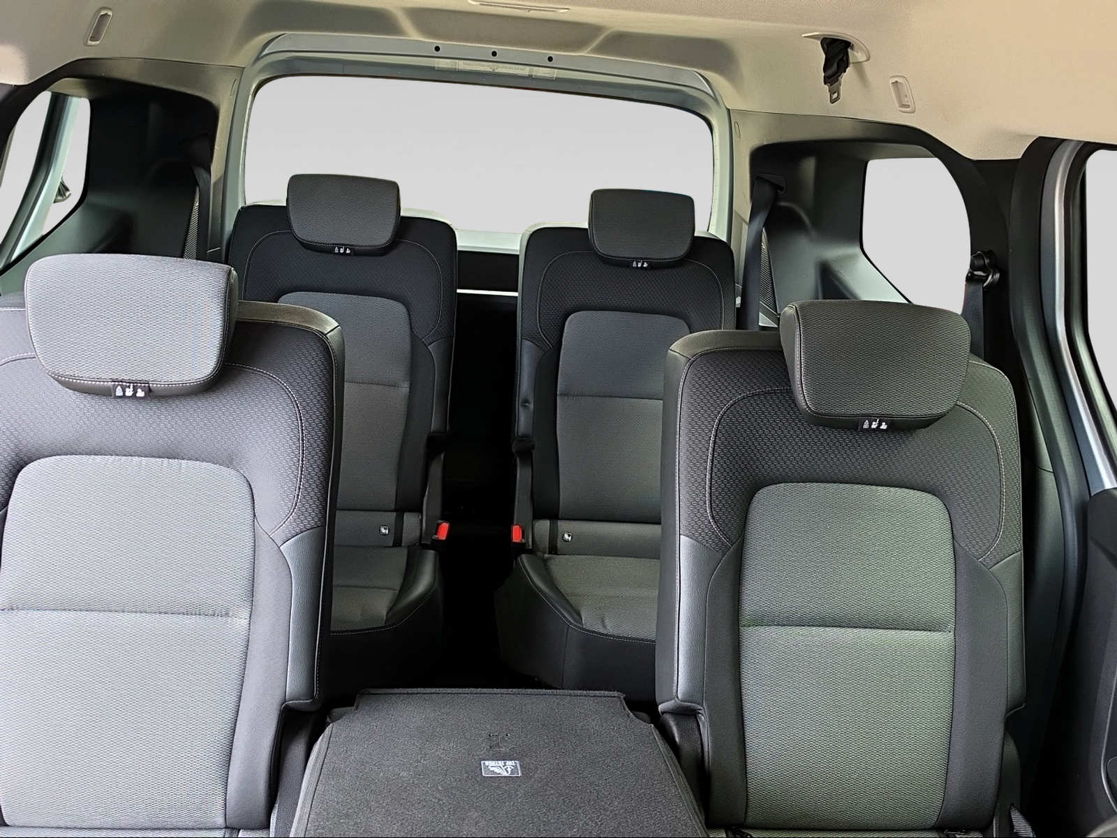 RENAULT Grand Kangoo Kombi 1.3 TCe 130 techno-image-5