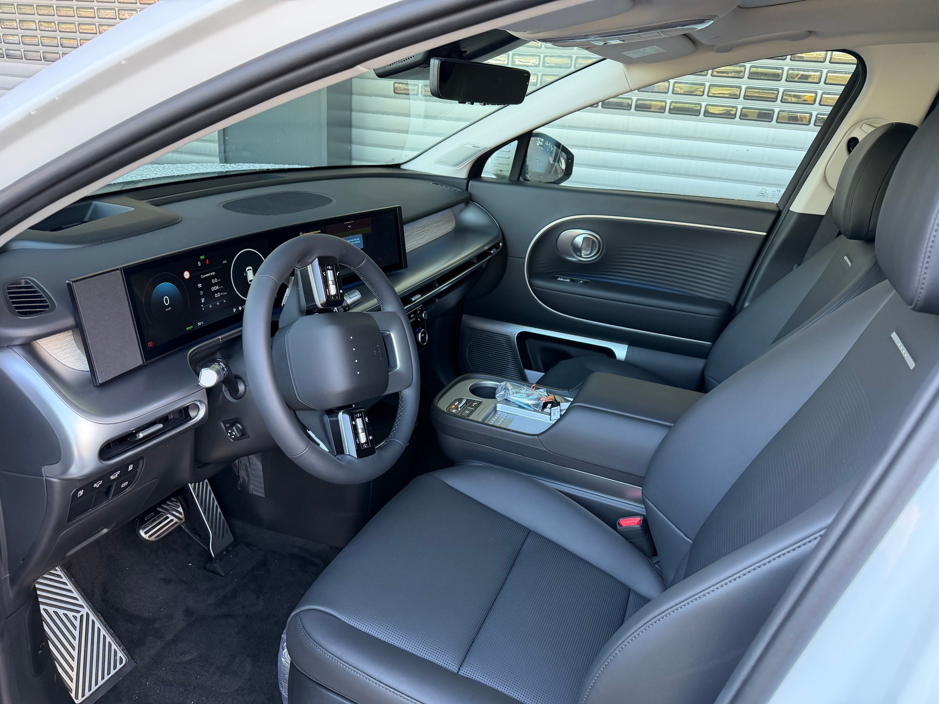HYUNDAI Ioniq 9 110kWh Vertex 4WD-image-5
