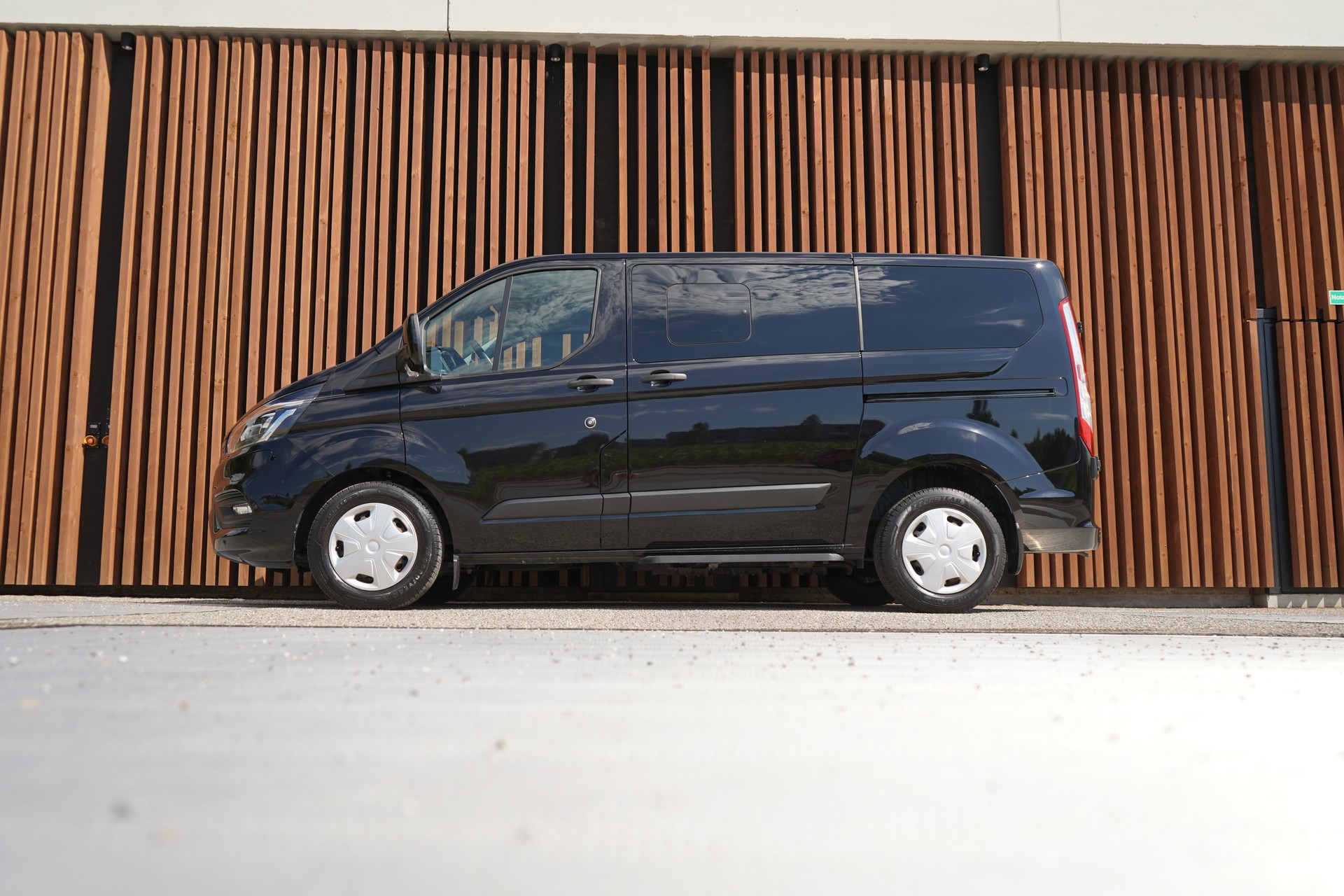 FORD TRANSIT CUSTOM 1.0 ECO BOOST 320 L1H1 TREND PHEV l 126 PS-showroom-element-3