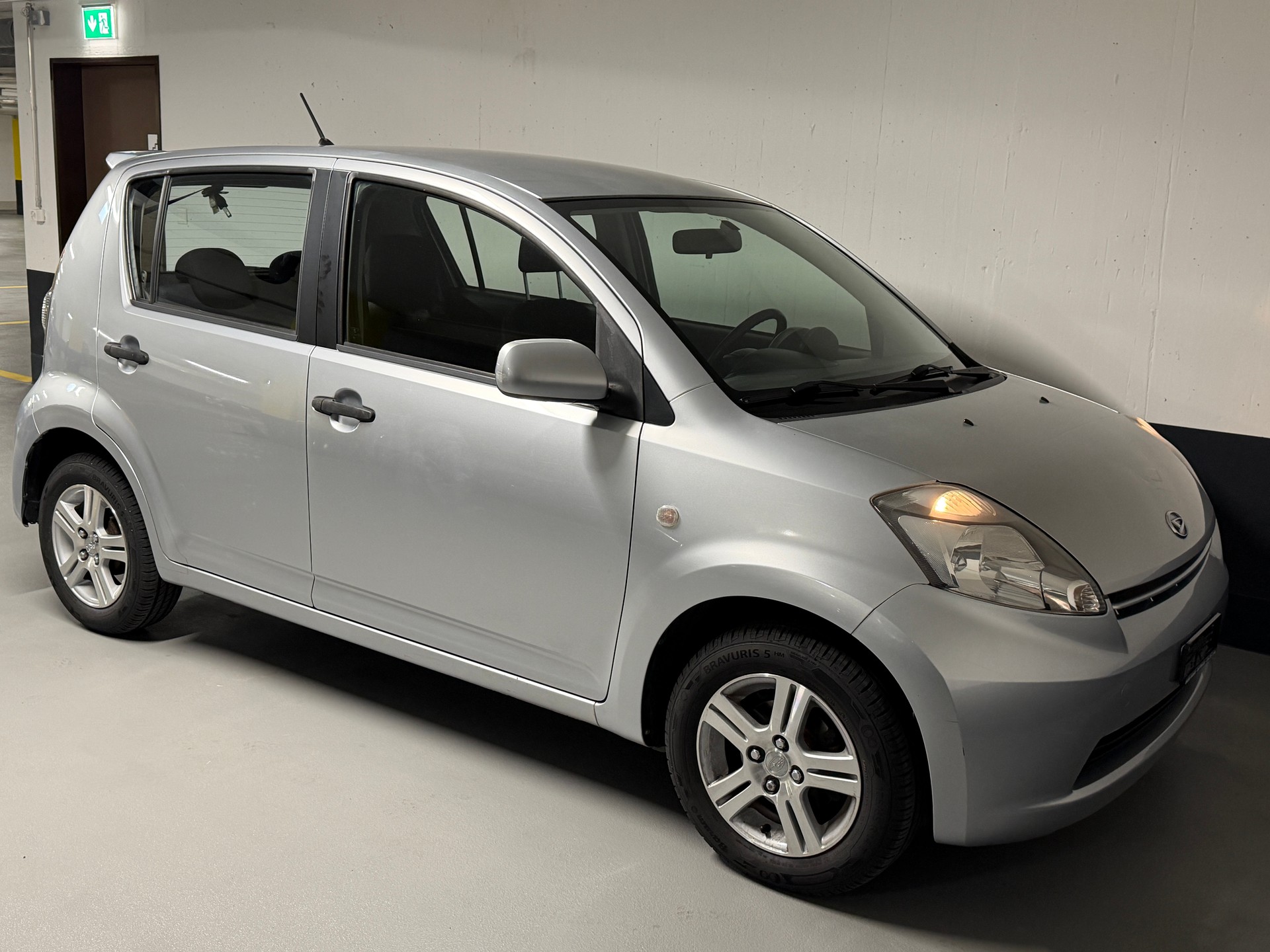DAIHATSU SIRION-image-7