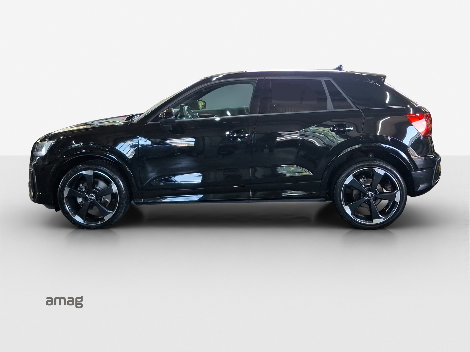 AUDI Q2 35 TFSI S line S-tronic-image-1