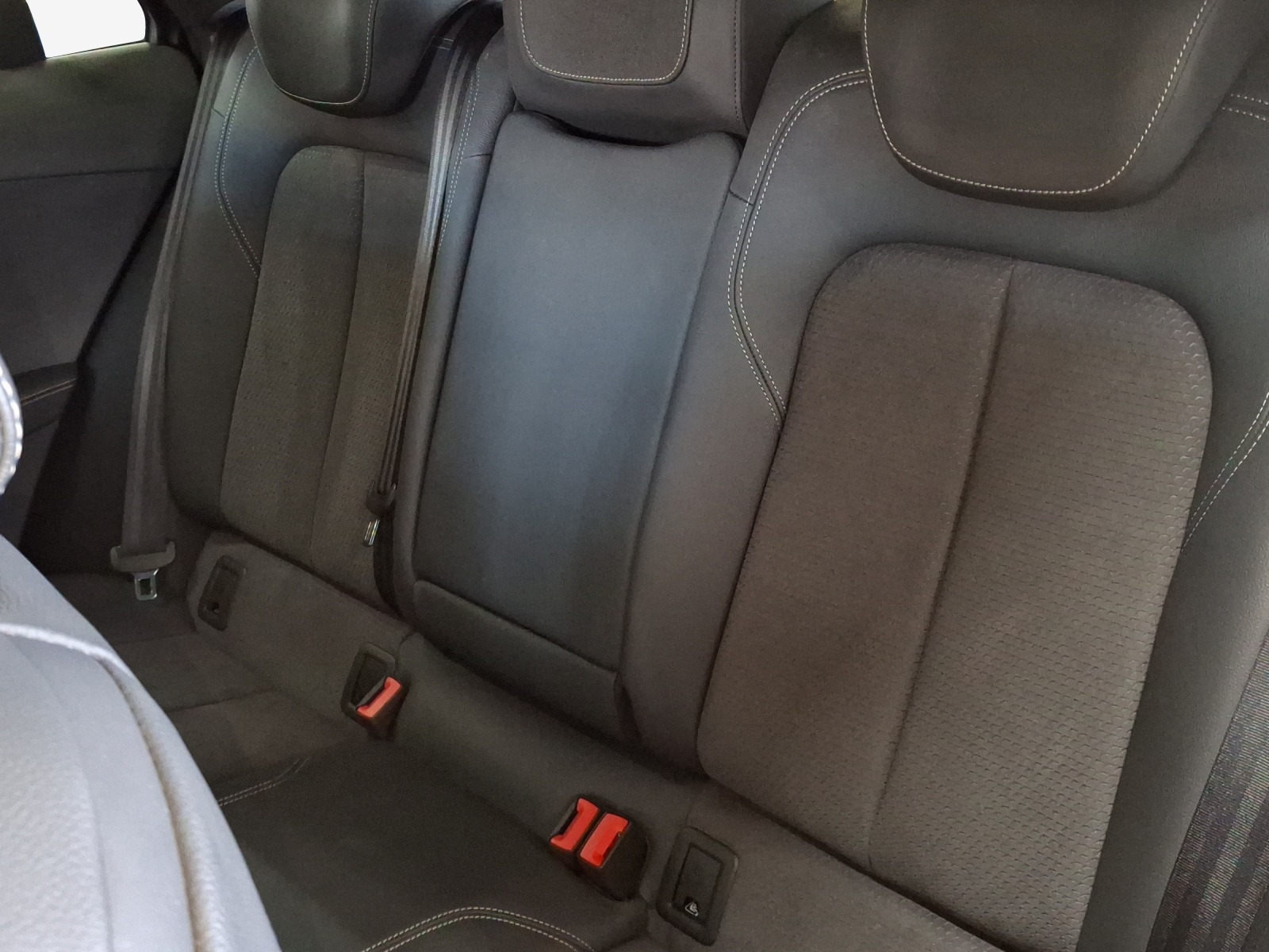 AUDI Q2 35 TFSI S line S-tronic-image-11