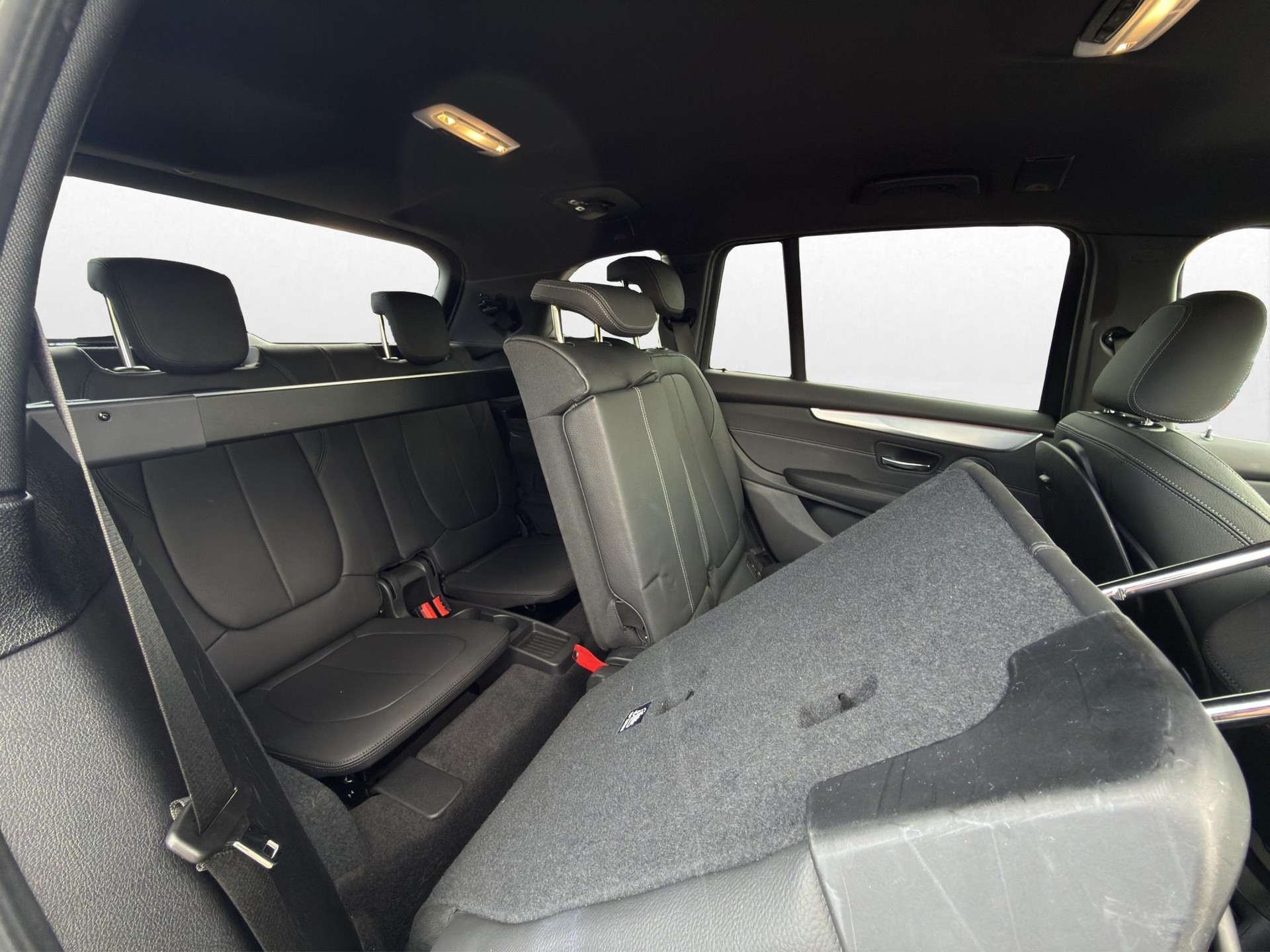 BMW 220d xDrive SAG Gran Tourer M Sport-image-27