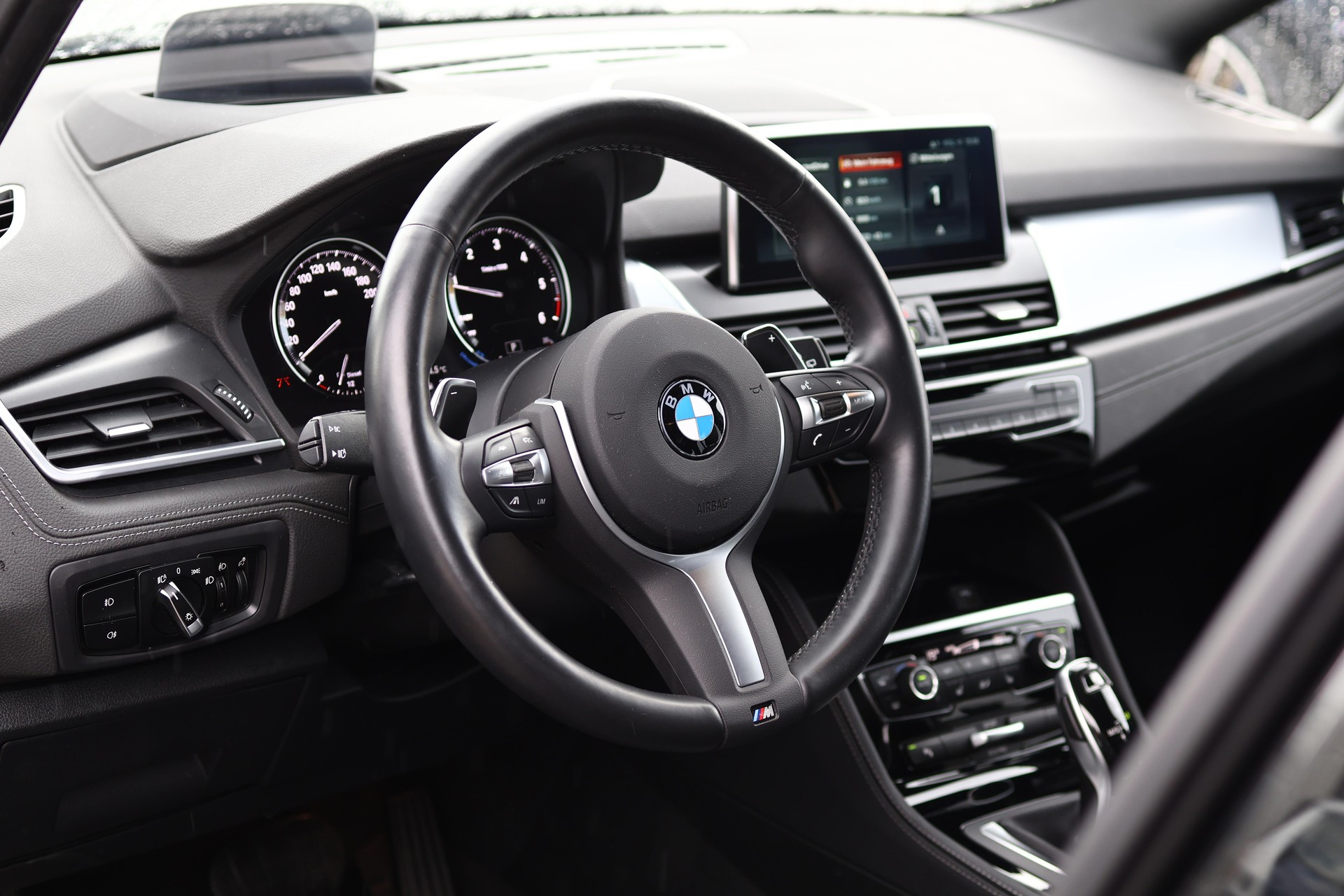 BMW 220d xDrive SAG Gran Tourer M Sport-image-12