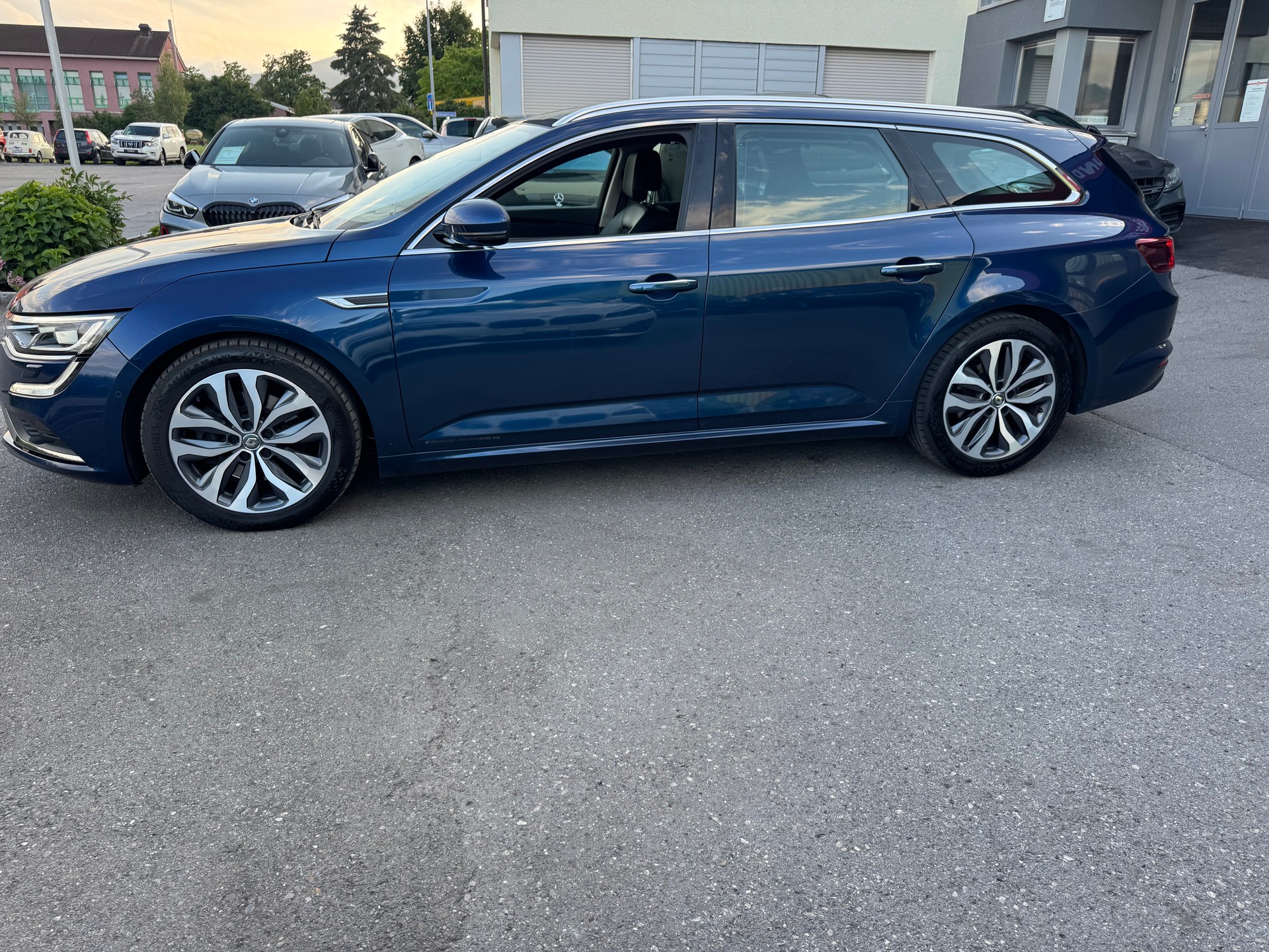 RENAULT Talisman Grandtour 1.6 dCi Intens EDC-image-4