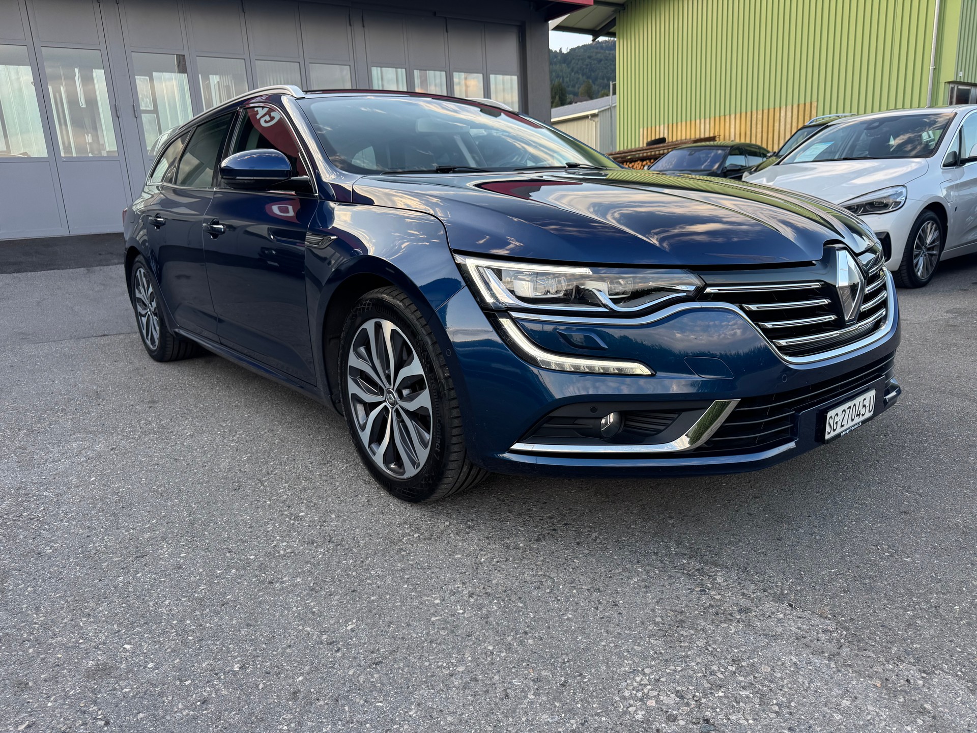 RENAULT Talisman Grandtour 1.6 dCi Intens EDC-image-1