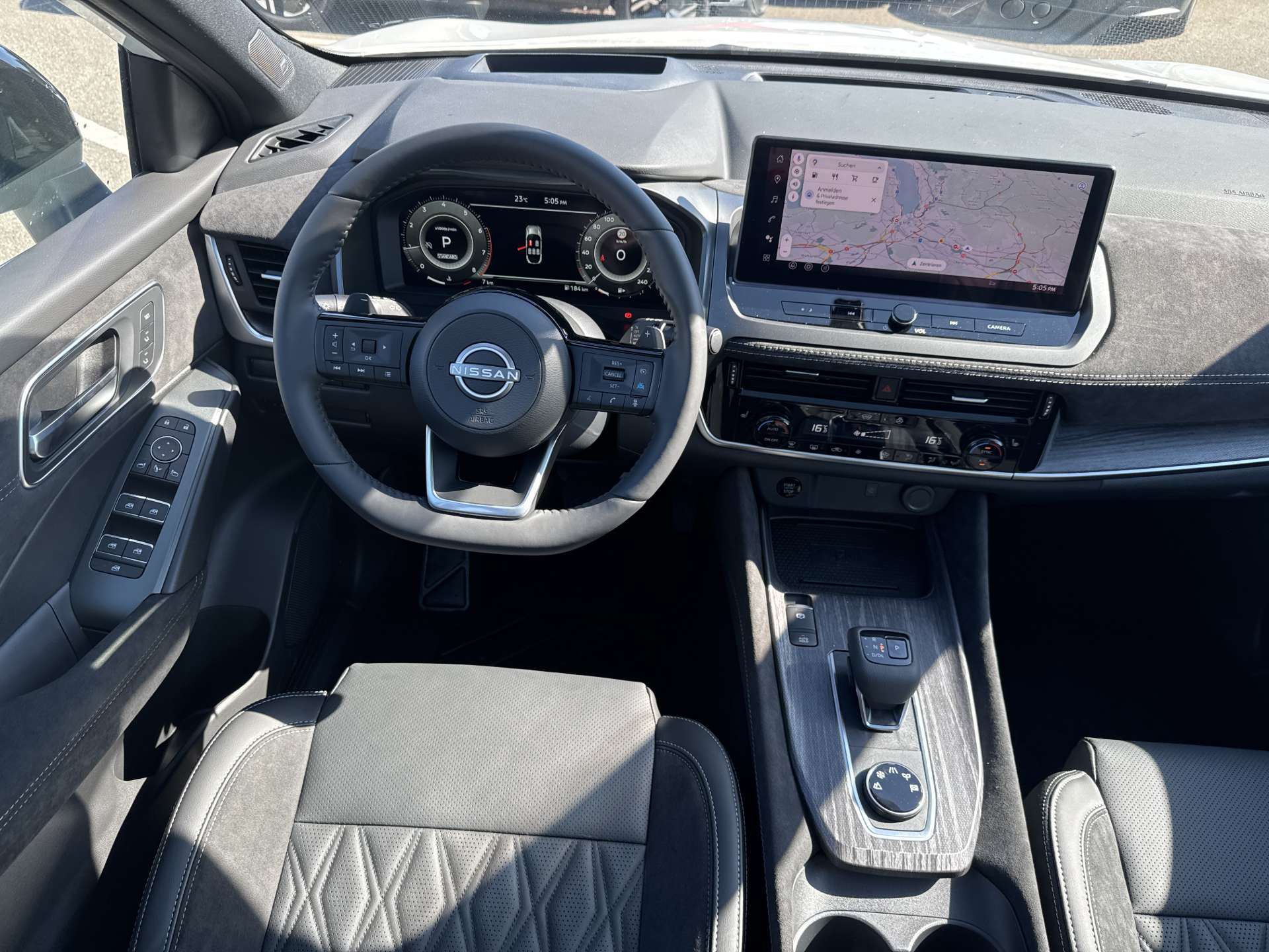 NISSAN Qashqai 1.3 DIG-T MHEV Tekna+ 4x4 Xtronic-Automat-image-4