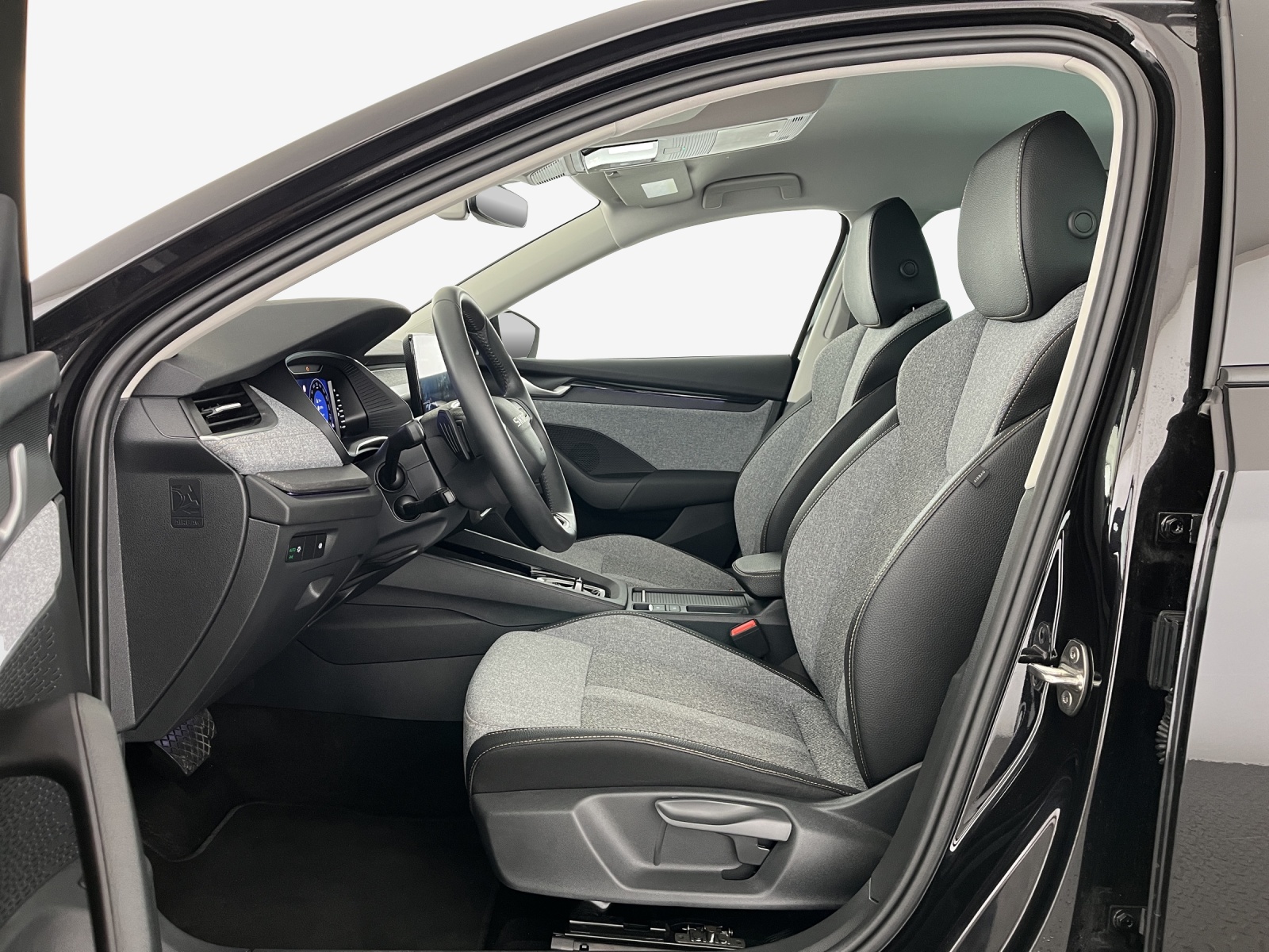 SKODA Octavia Combi 2.0 TDI DSG Selection-image-7