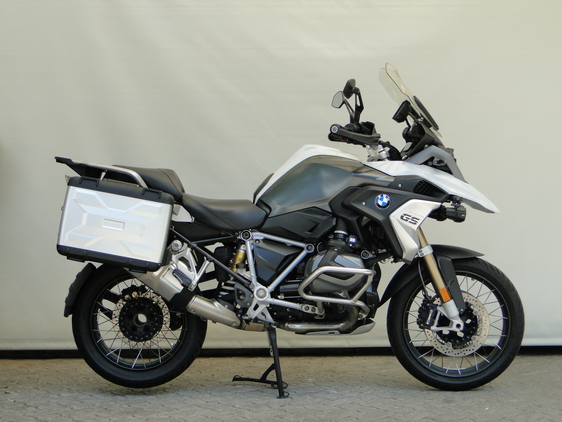 BMW R 1250 GS-showroom-element-2