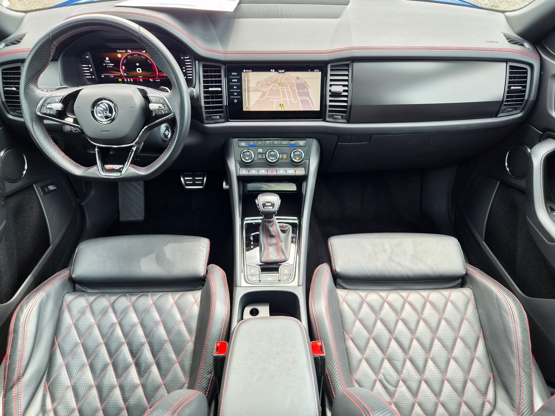 SKODA Kodiaq 2.0 TSI 4x4 RS-image-15