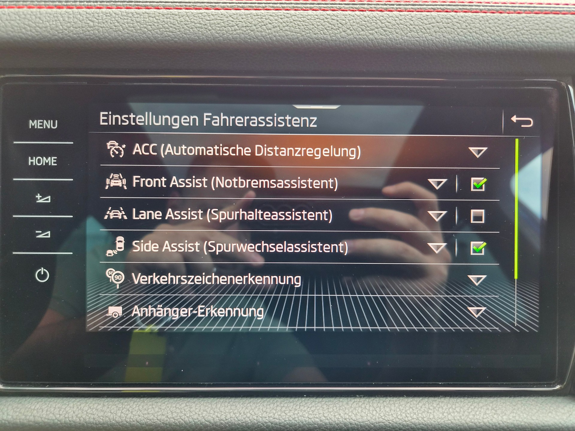 SKODA Kodiaq 2.0 TSI 4x4 RS-image-22
