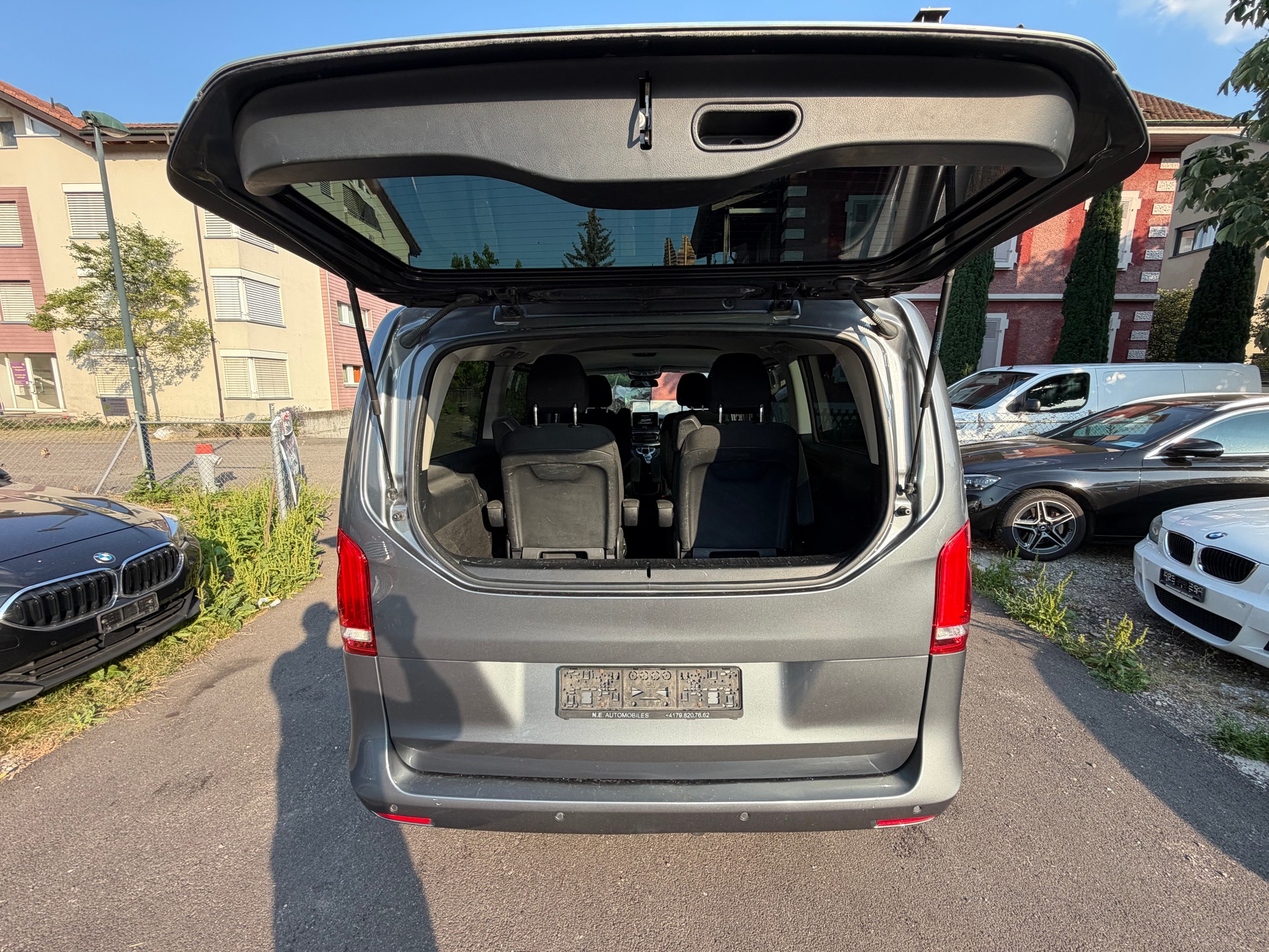 MERCEDES-BENZ V 250 d Blue Tec lang 4Matic 7G-Tronic-image-8