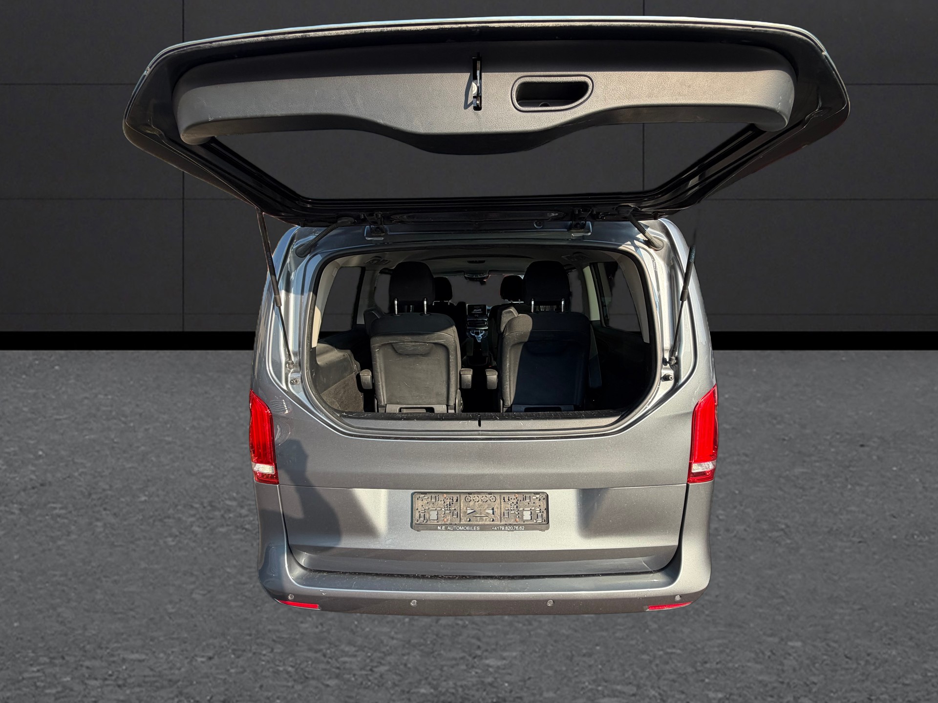MERCEDES-BENZ V 250 d Blue Tec lang 4Matic 7G-Tronic-image-8