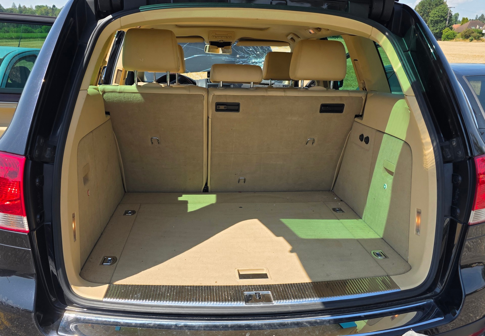 VW Touareg 3.6 V6 FSI Automatic-image-8