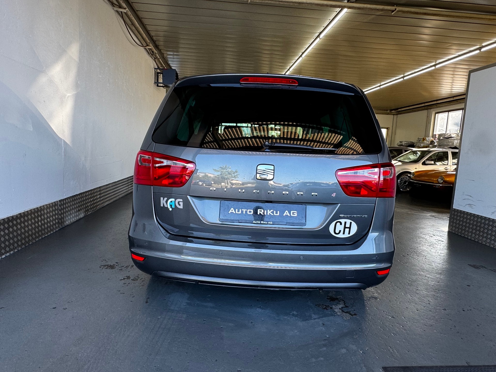 SEAT Alhambra 2.0 TDI Style 4x4-image-12