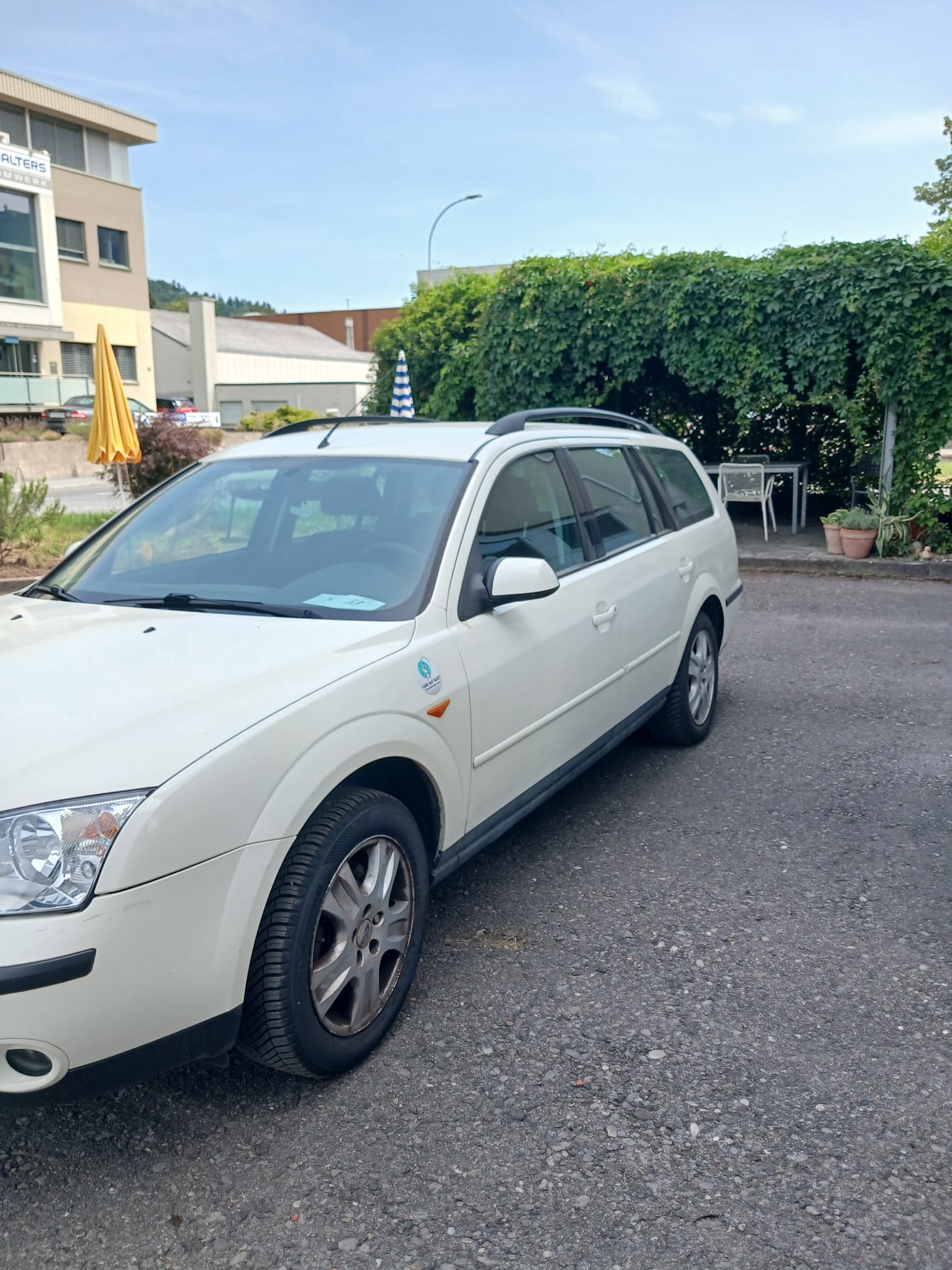 FORD Mondeo 2.0i 16V Carving-image-2