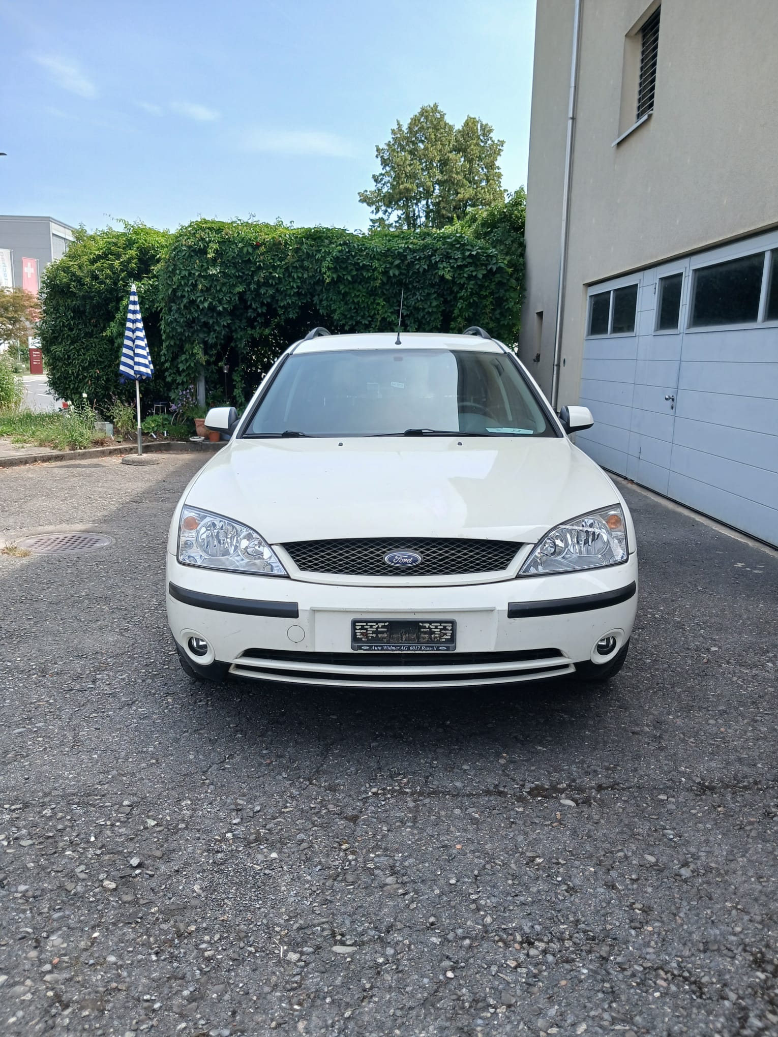 FORD Mondeo 2.0i 16V Carving-image-0