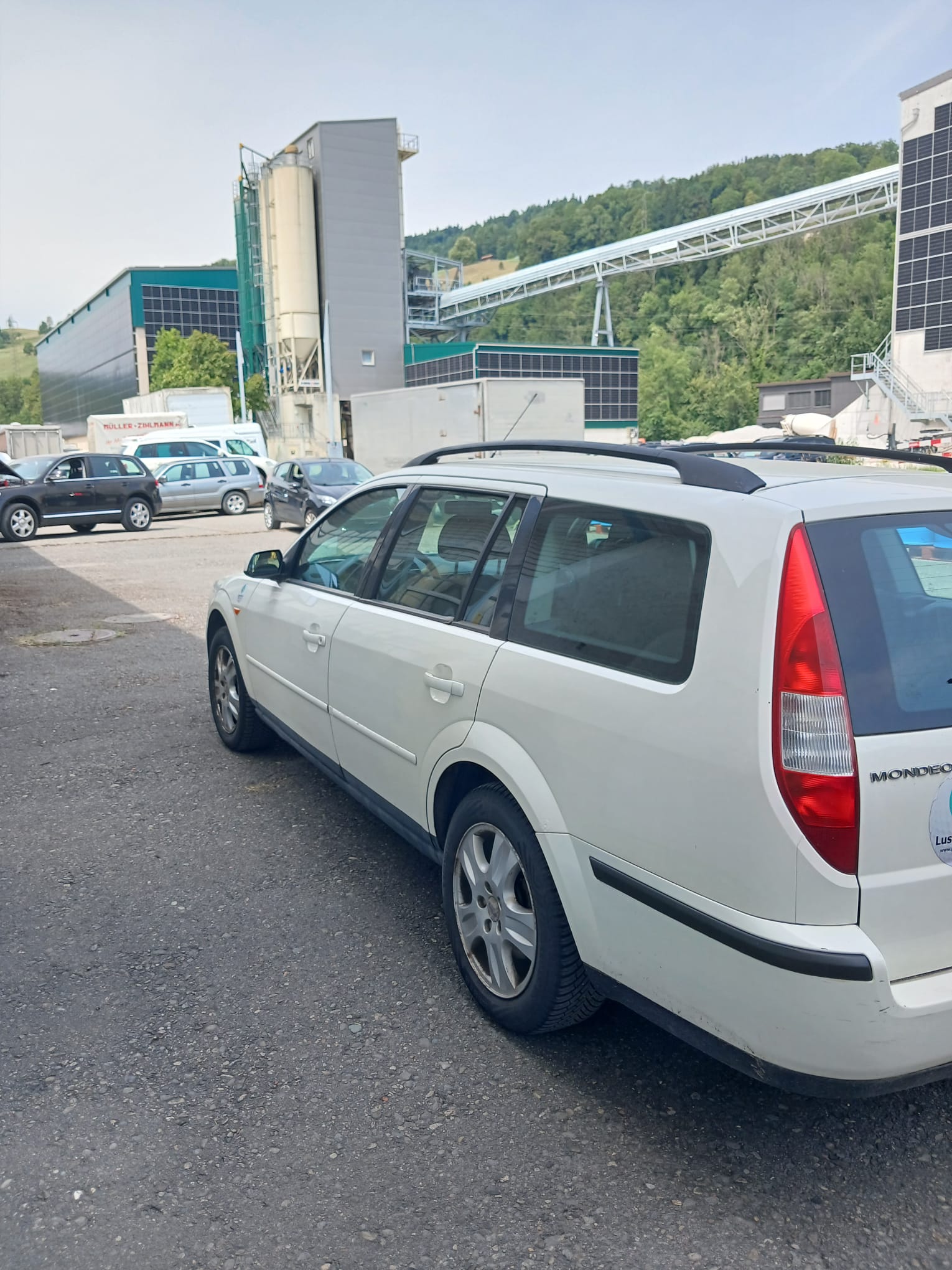 FORD Mondeo 2.0i 16V Carving-image-5
