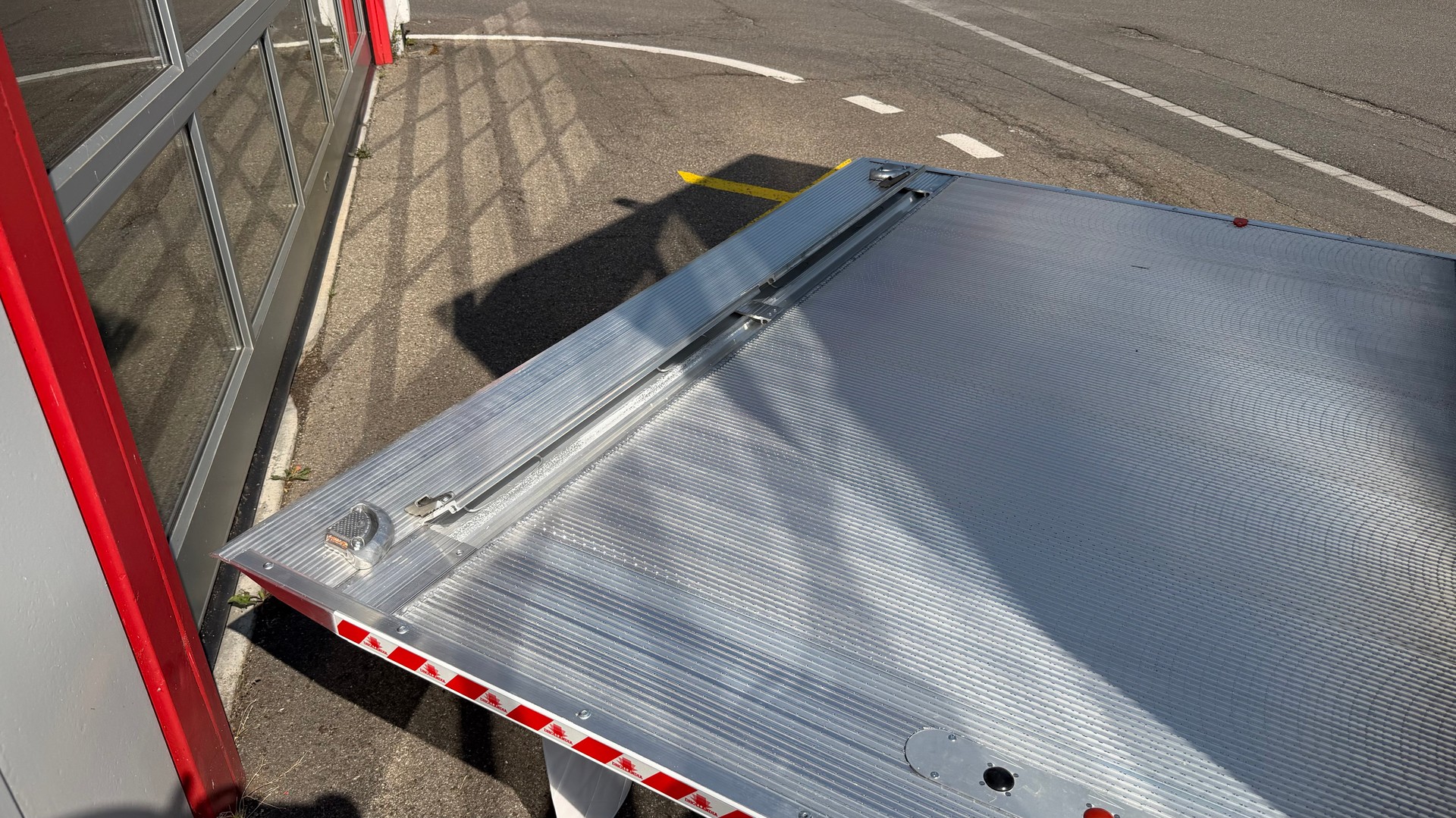 RENAULT Master RedEdition Koffer/Hebebühne-image-3